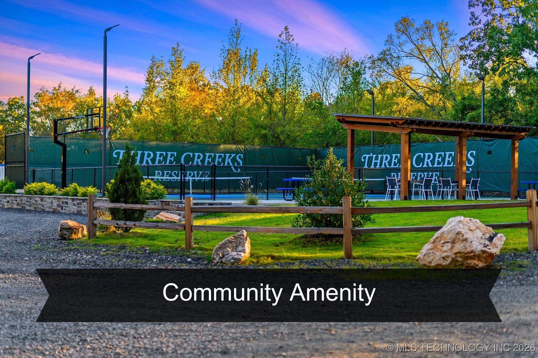 0004 Three Creeks Road Property Photo 12