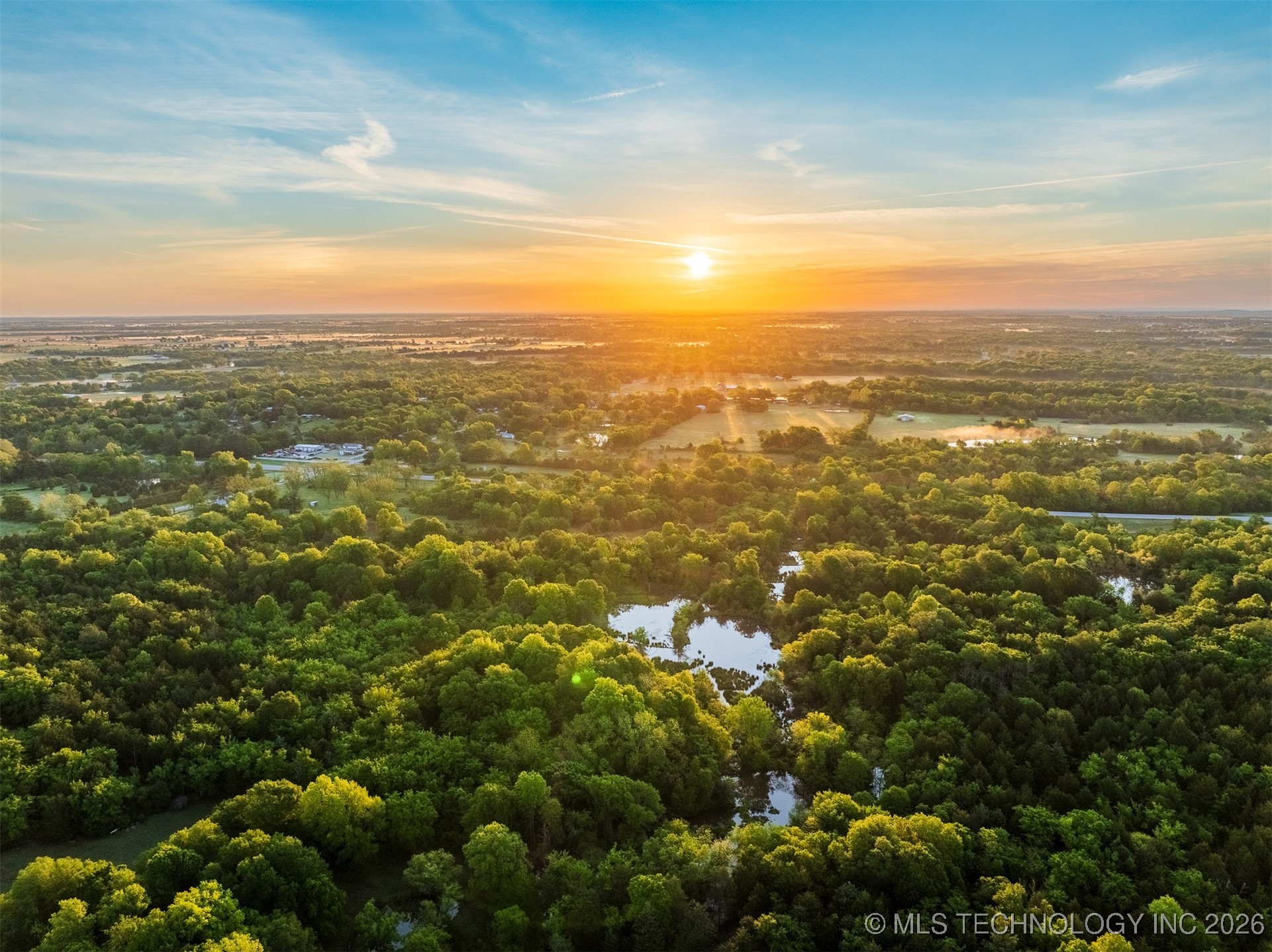 125 E Southbrook Avenue Property Photo 2