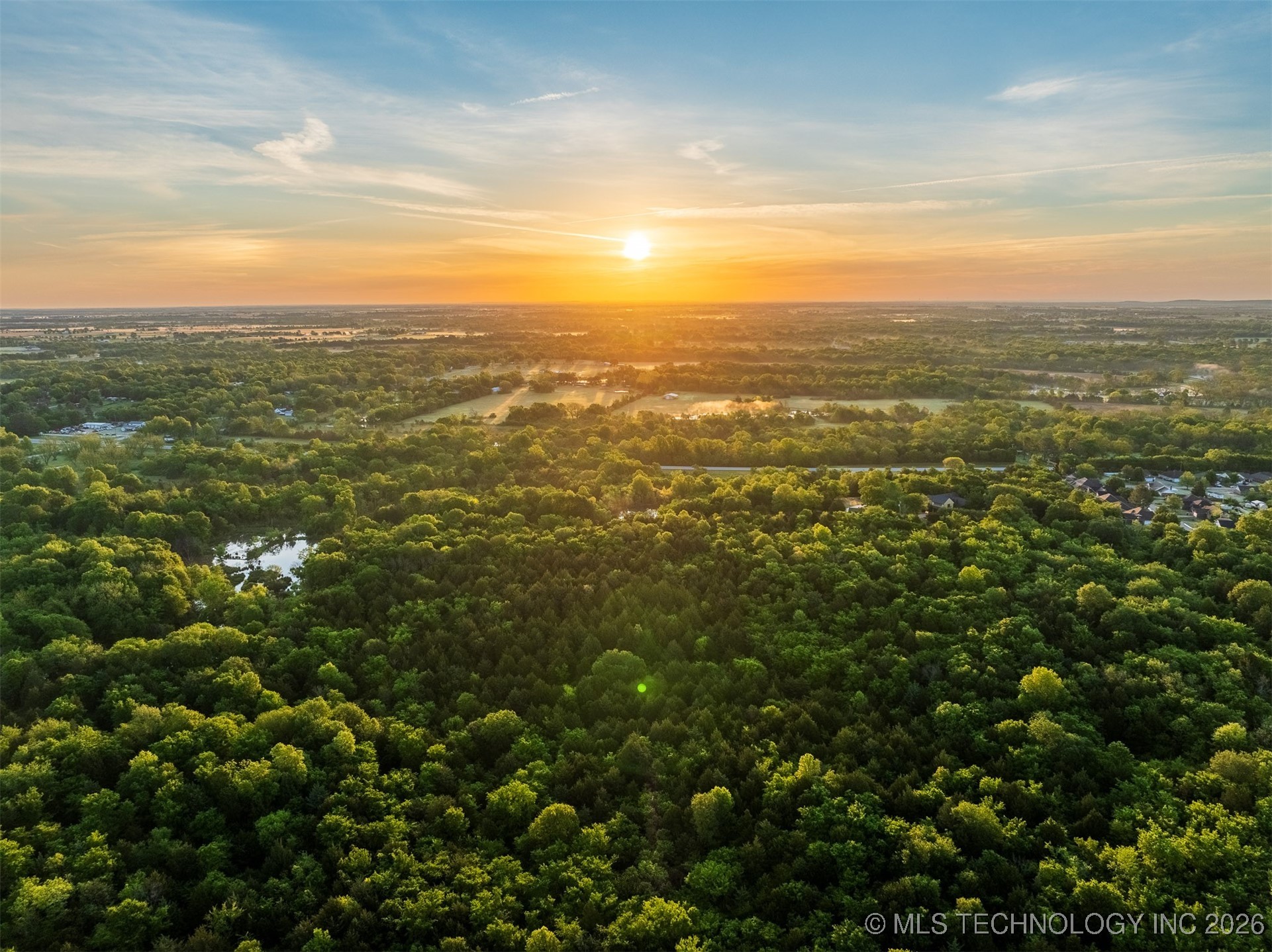 125 E Southbrook Avenue Property Photo 5