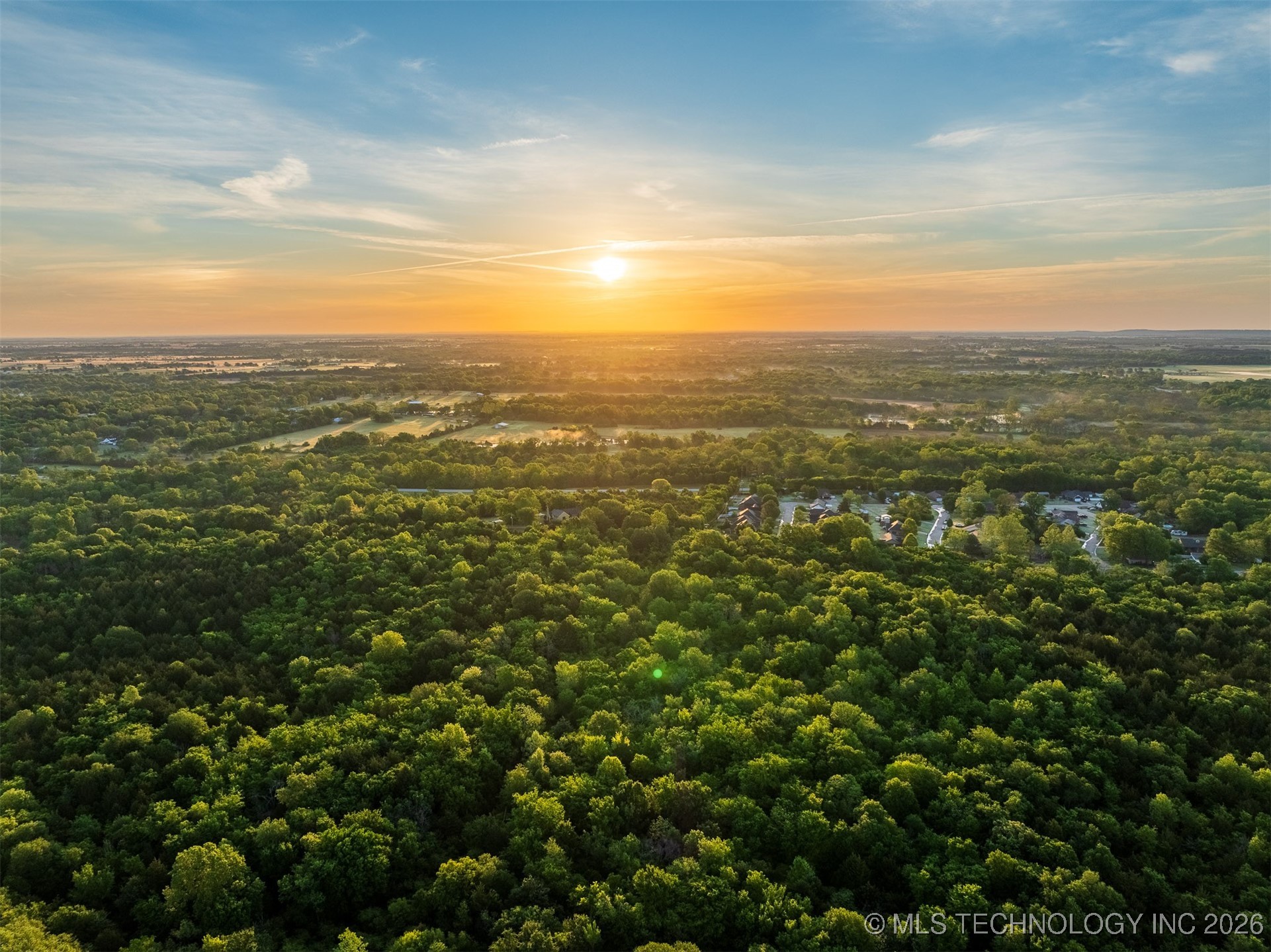 125 E Southbrook Avenue Property Photo 7