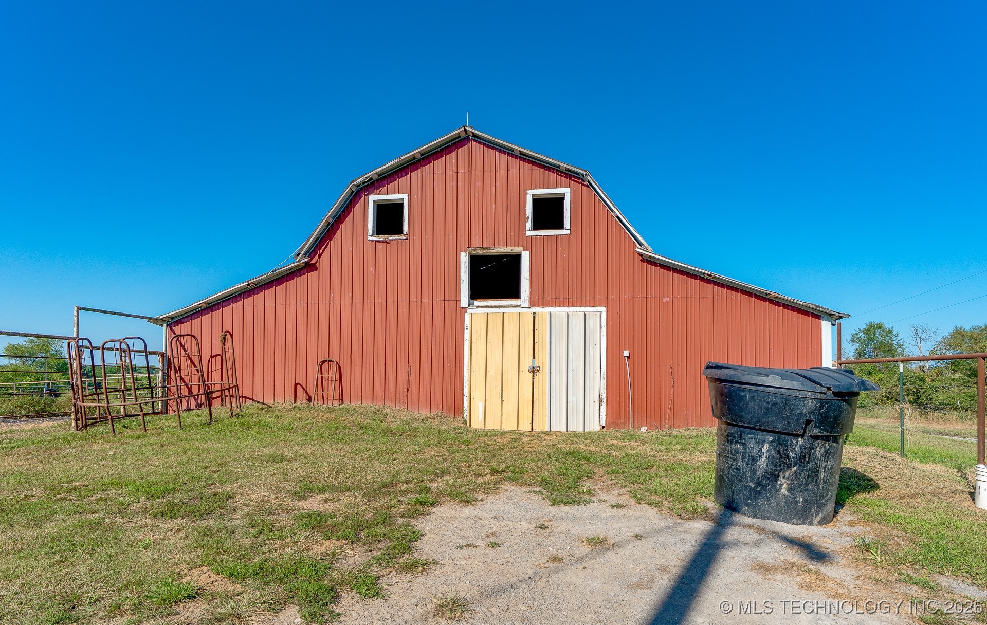 36885 County Road 1670 Property Photo 2