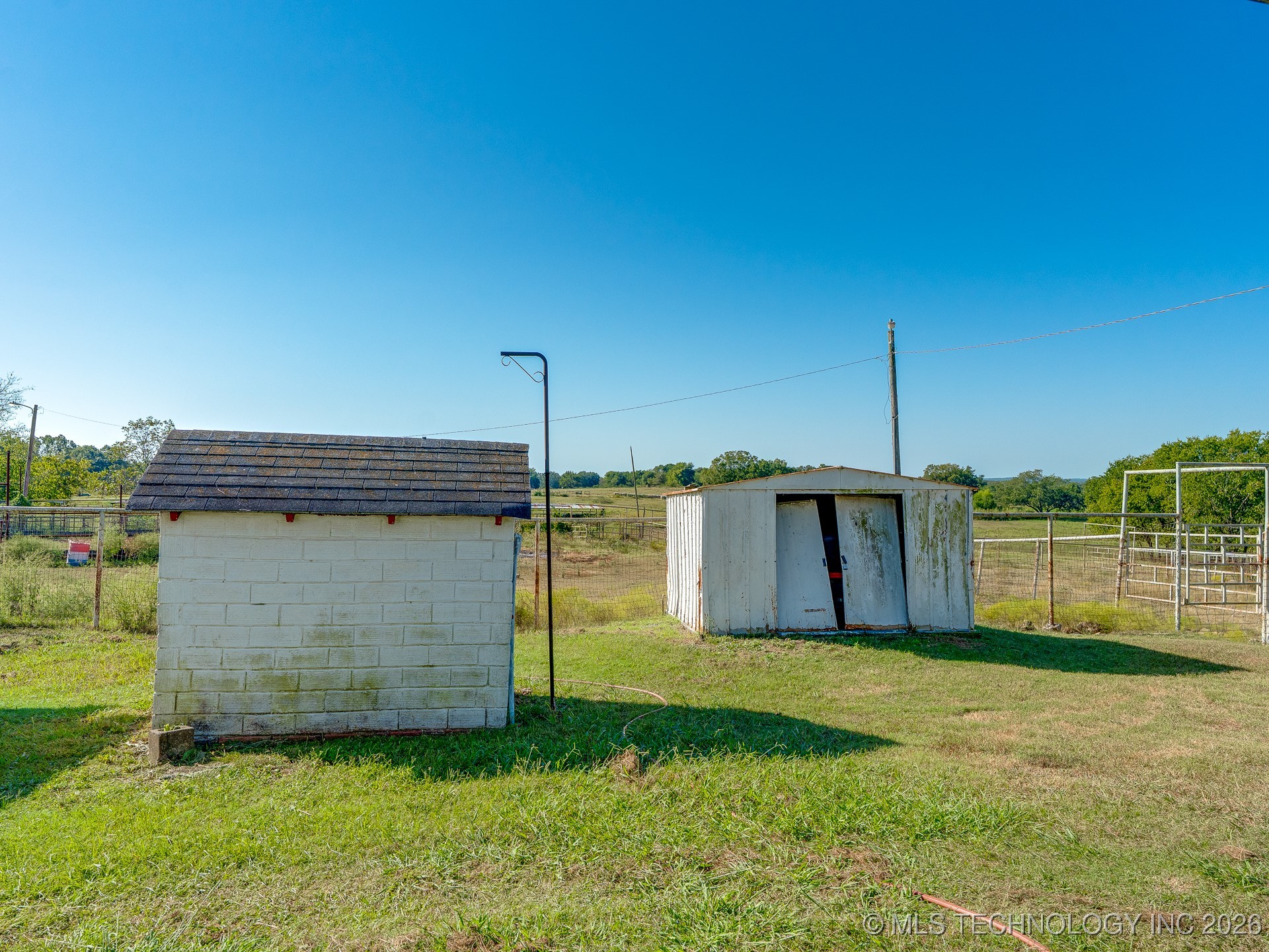 36885 County Road 1670 Property Photo 24
