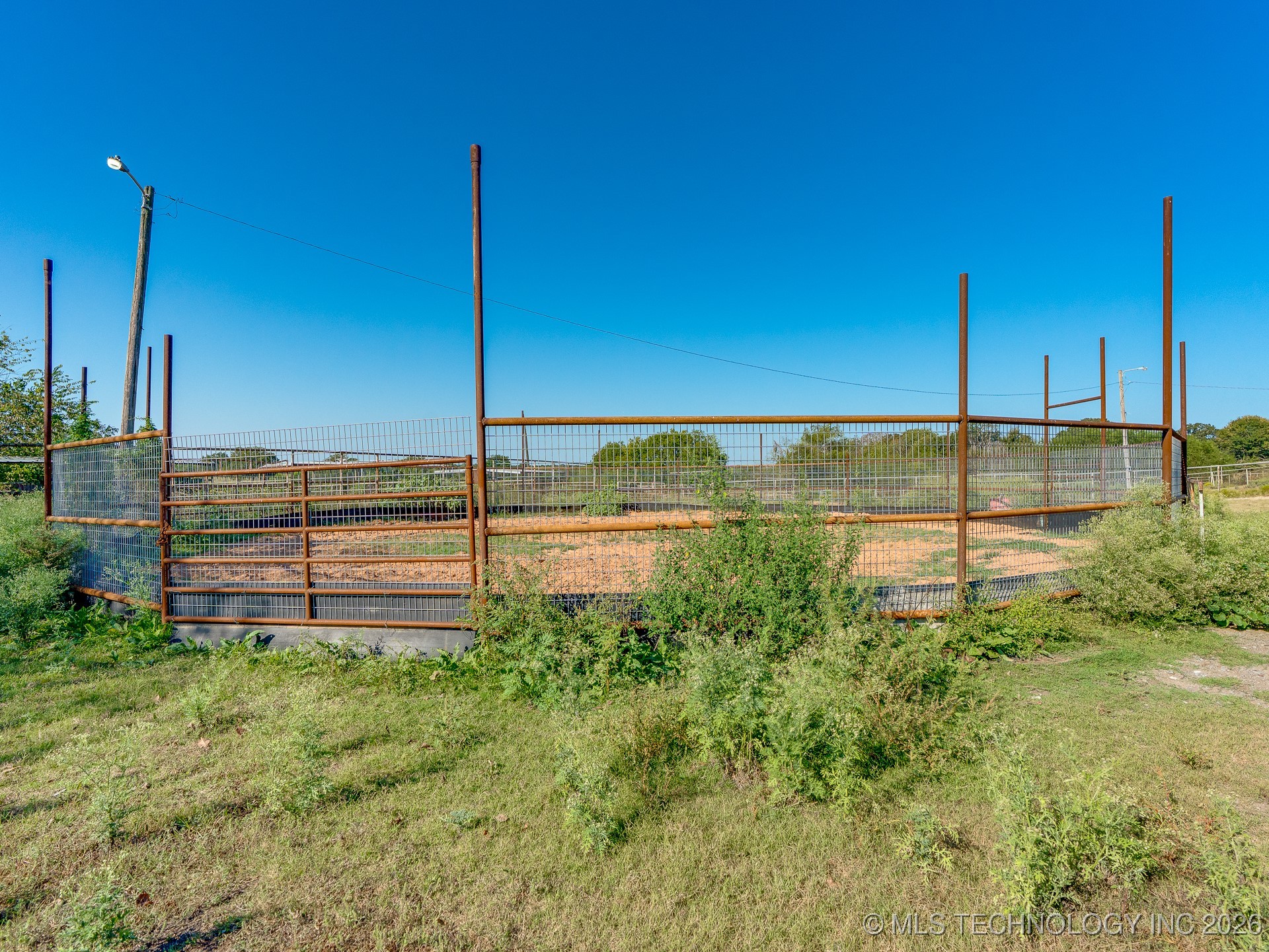 36885 County Road 1670 Property Photo 32