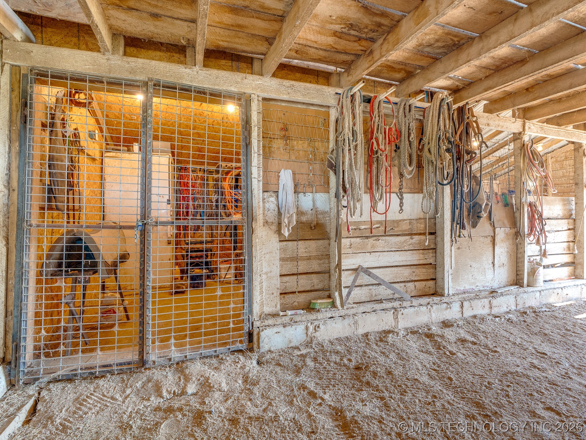 36885 County Road 1670 Property Photo 41