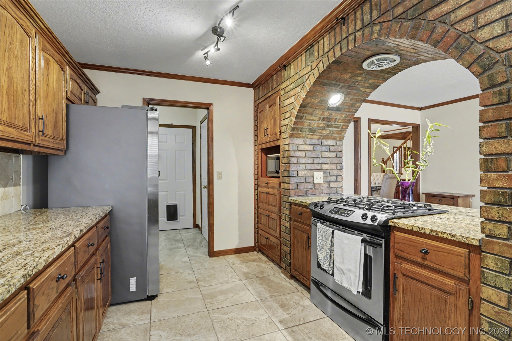 7918 N 156th East Avenue Property Photo 11