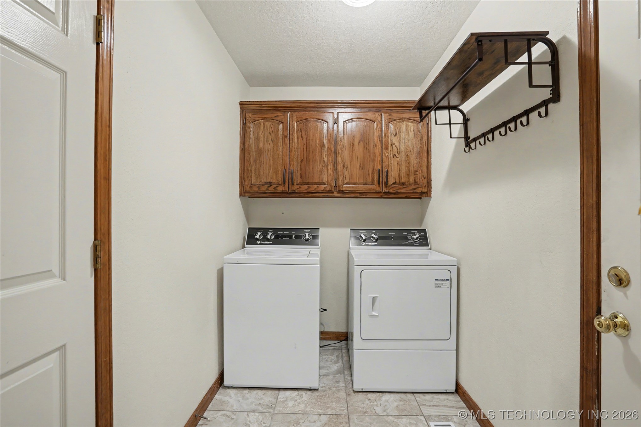 7918 N 156th East Avenue Property Photo 31