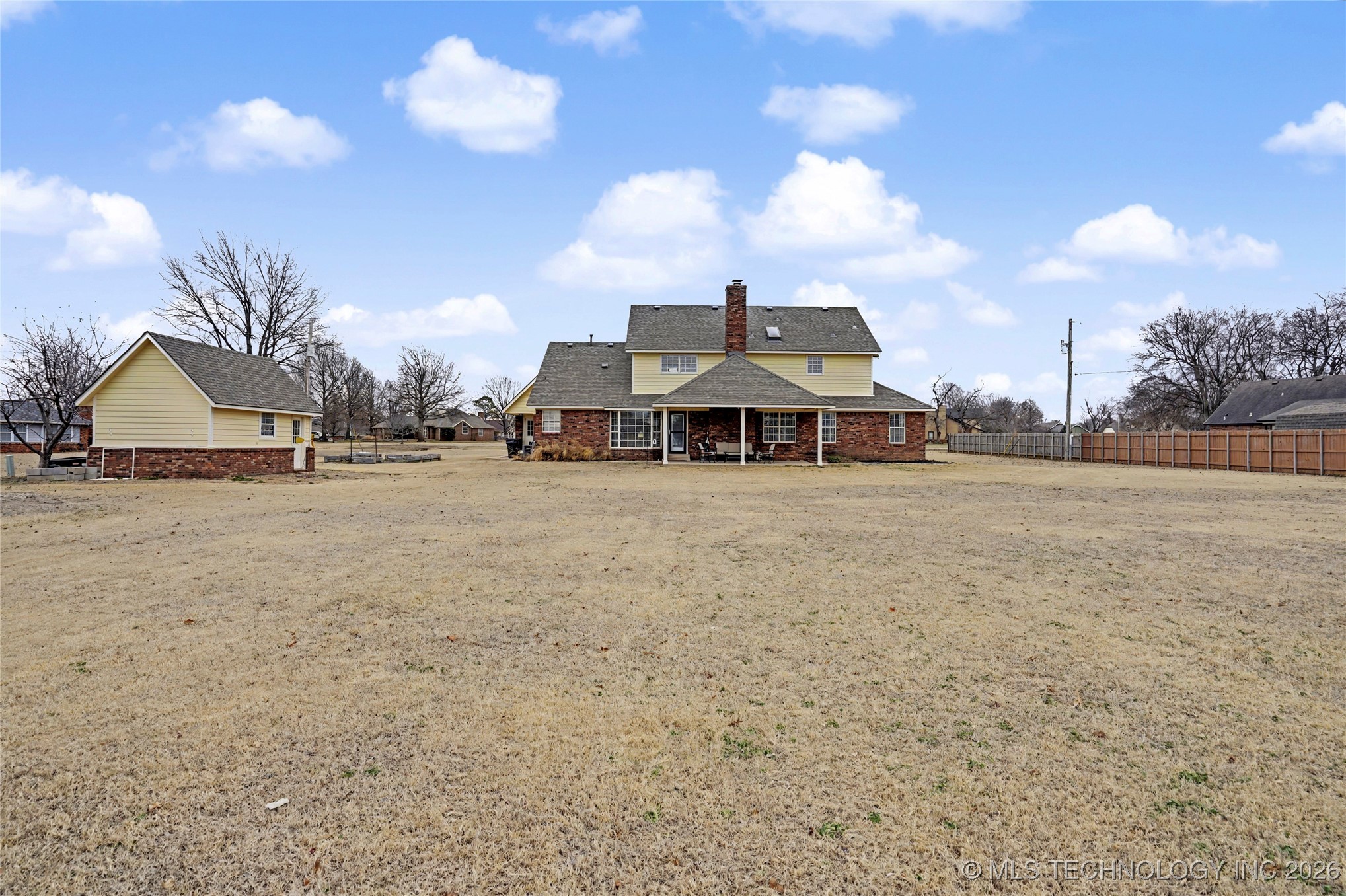 7918 N 156th East Avenue Property Photo 34