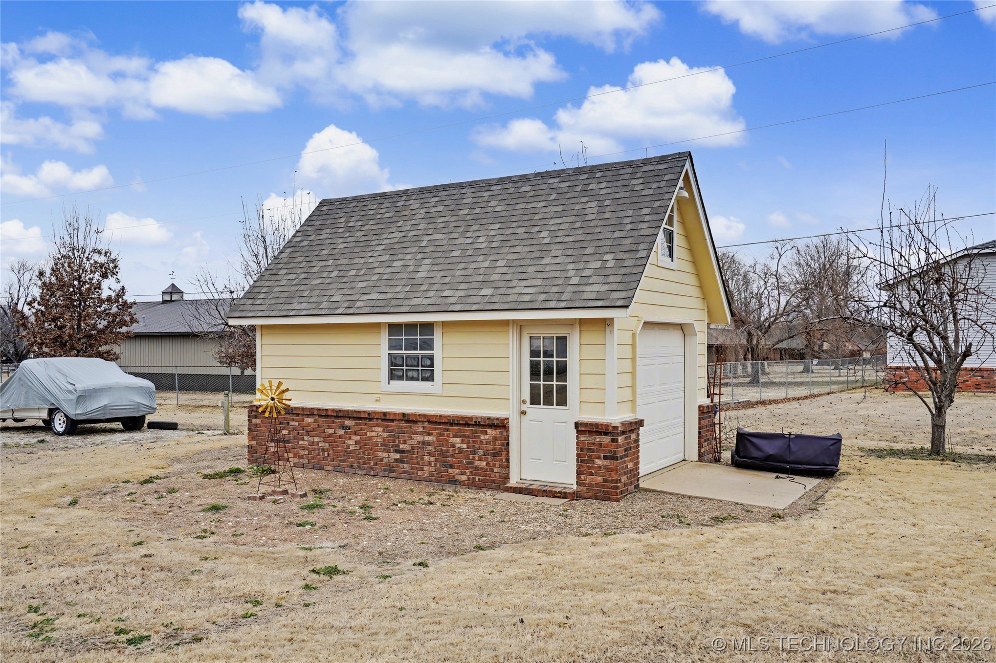 7918 N 156th East Avenue Property Photo 35