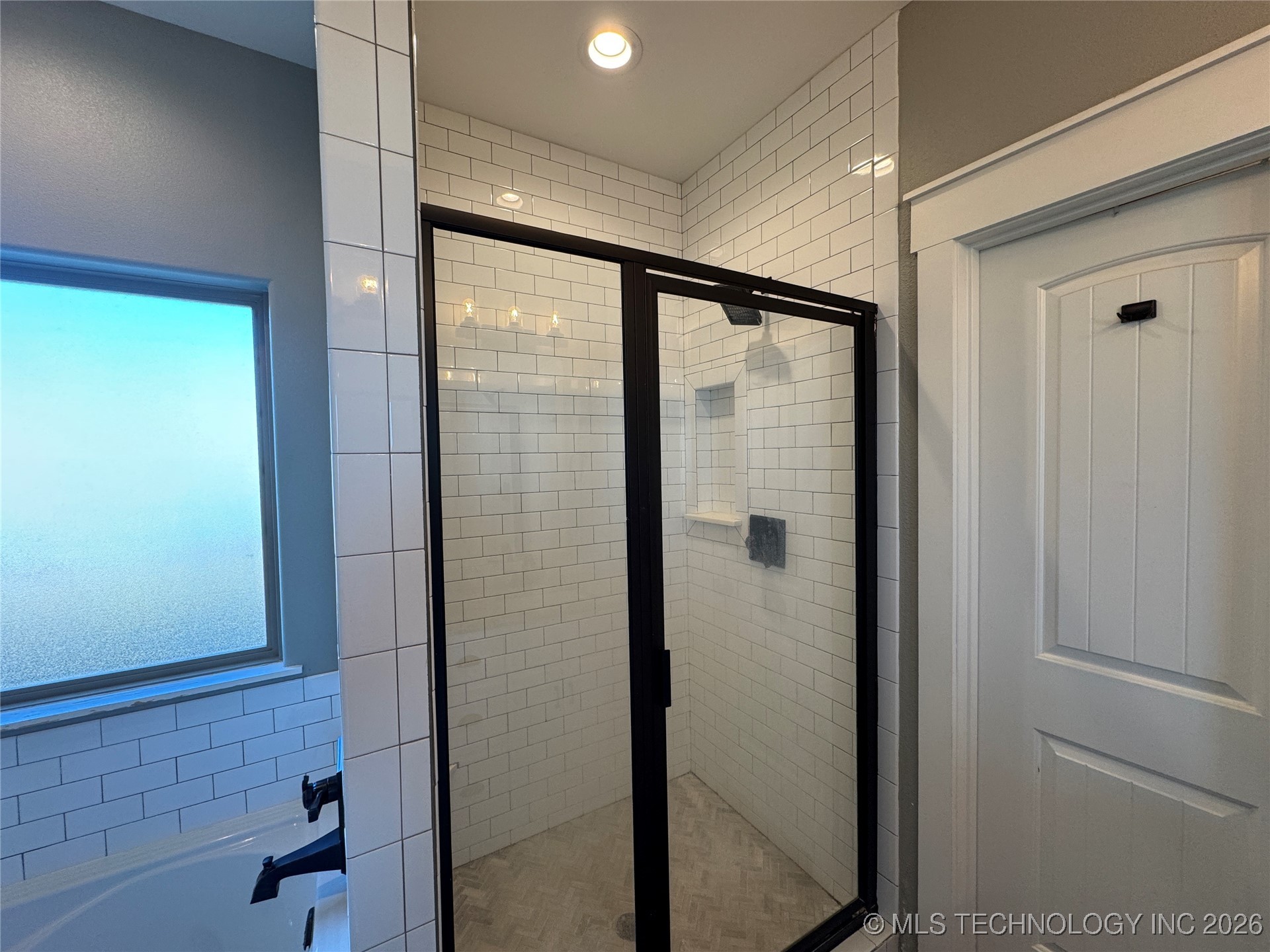 126 Lobo Property Photo 9