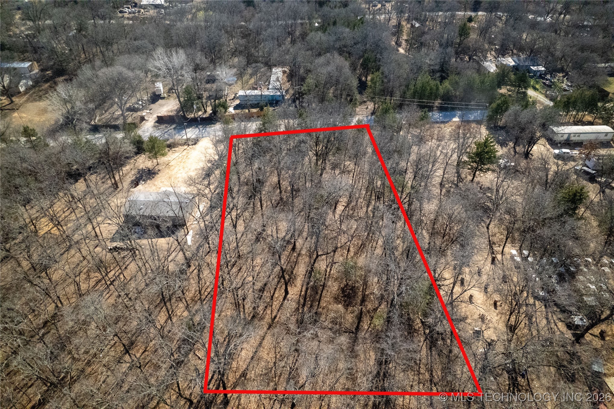 590 Crowder Road Property Photo 4