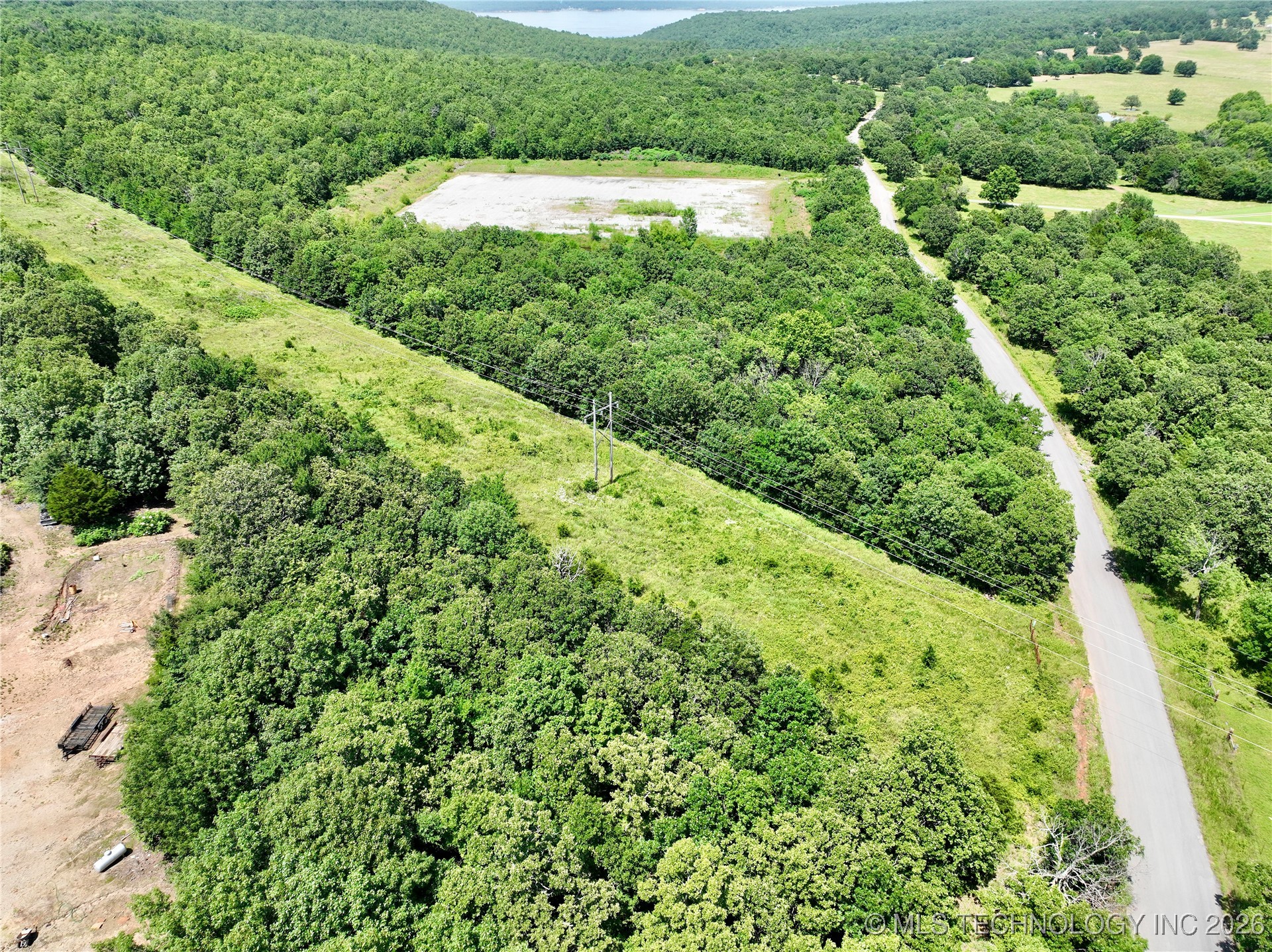 839 Brooken Mountain Road Property Photo 4