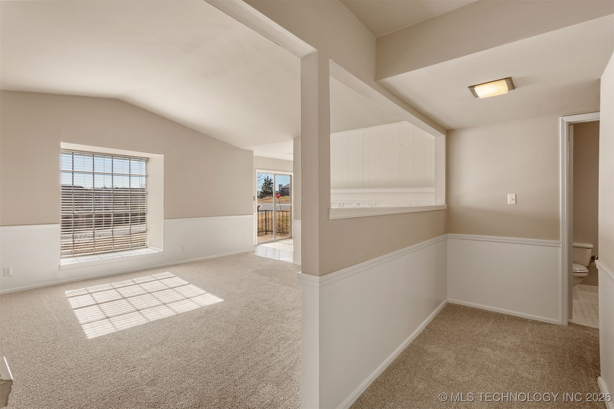 4303 E 68th Street 628 Property Photo 8