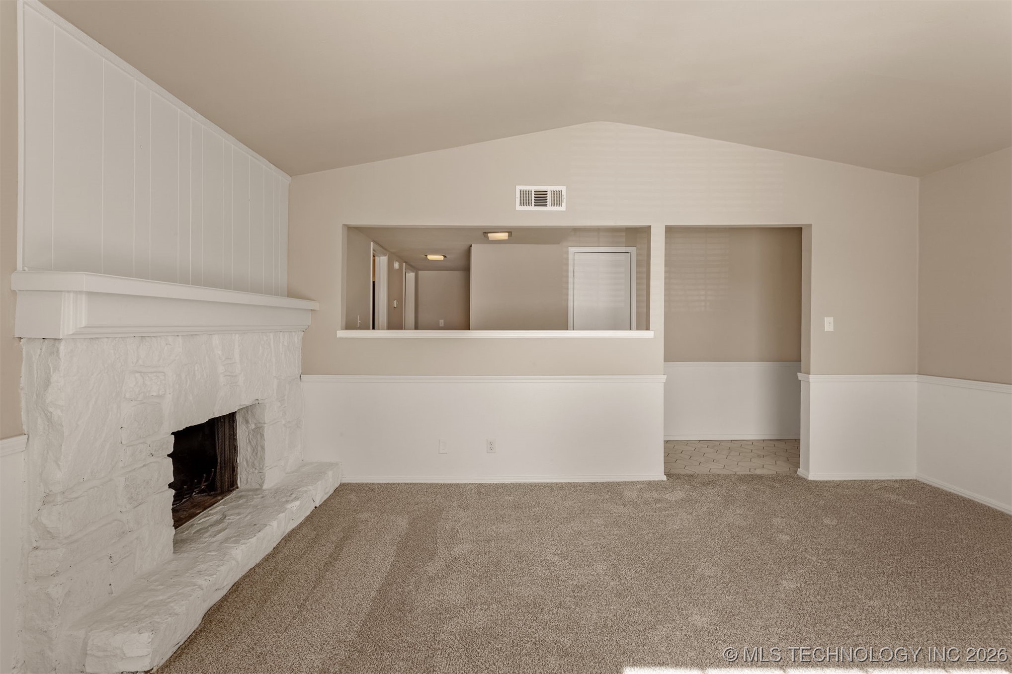 4303 E 68th Street 628 Property Photo 13