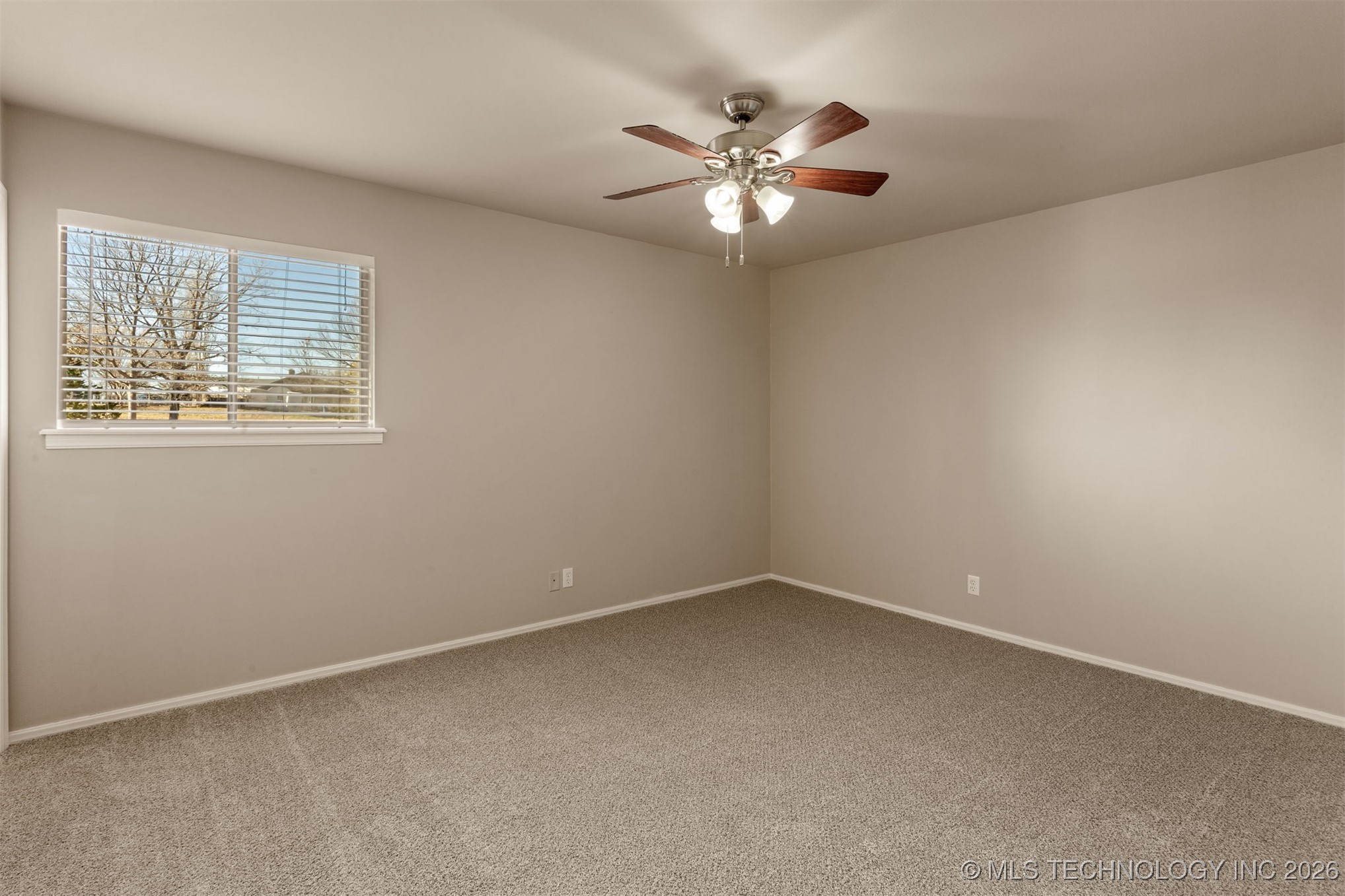 4303 E 68th Street 628 Property Photo 25