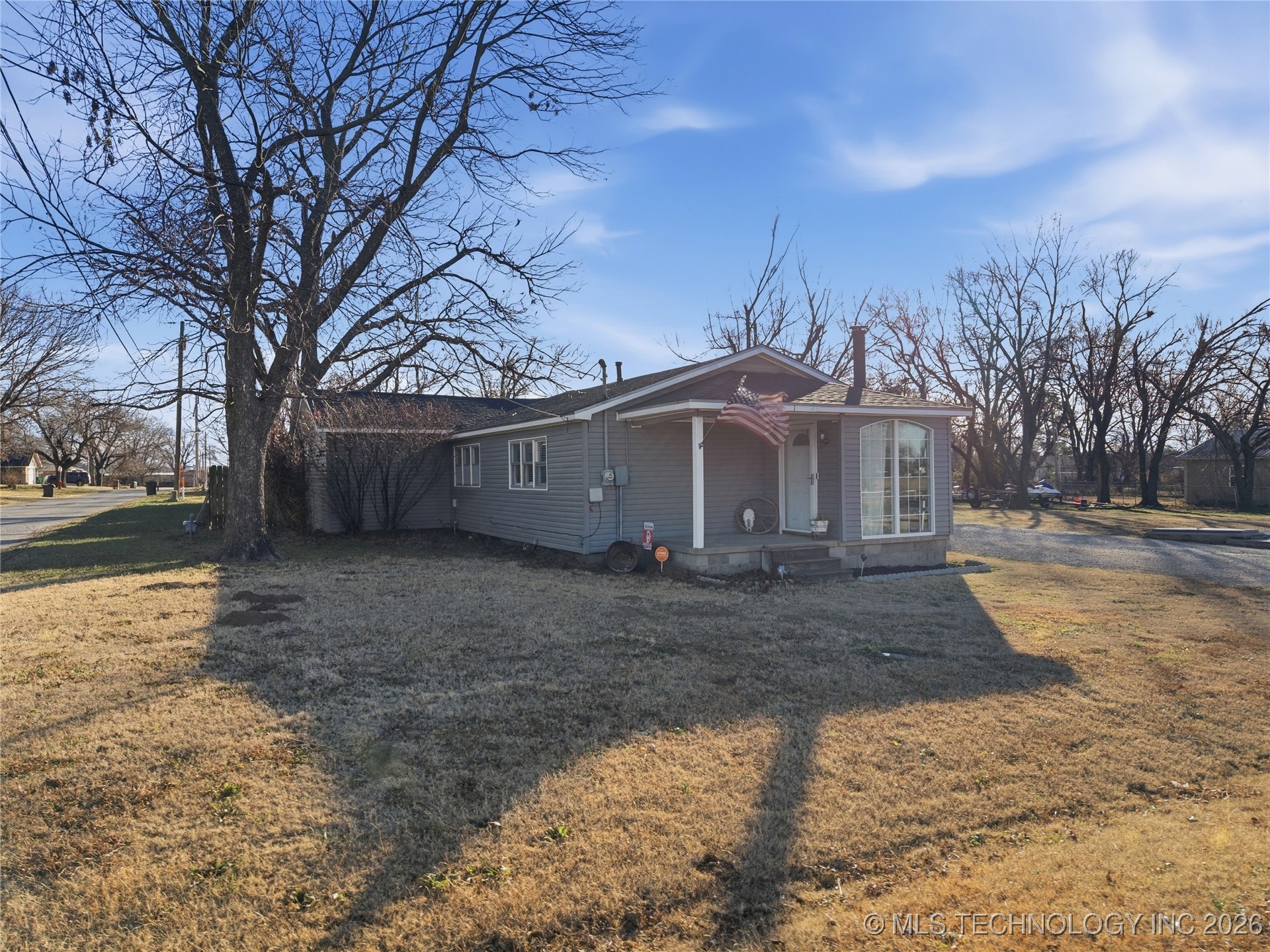 701 S 4th Street Property Photo 4