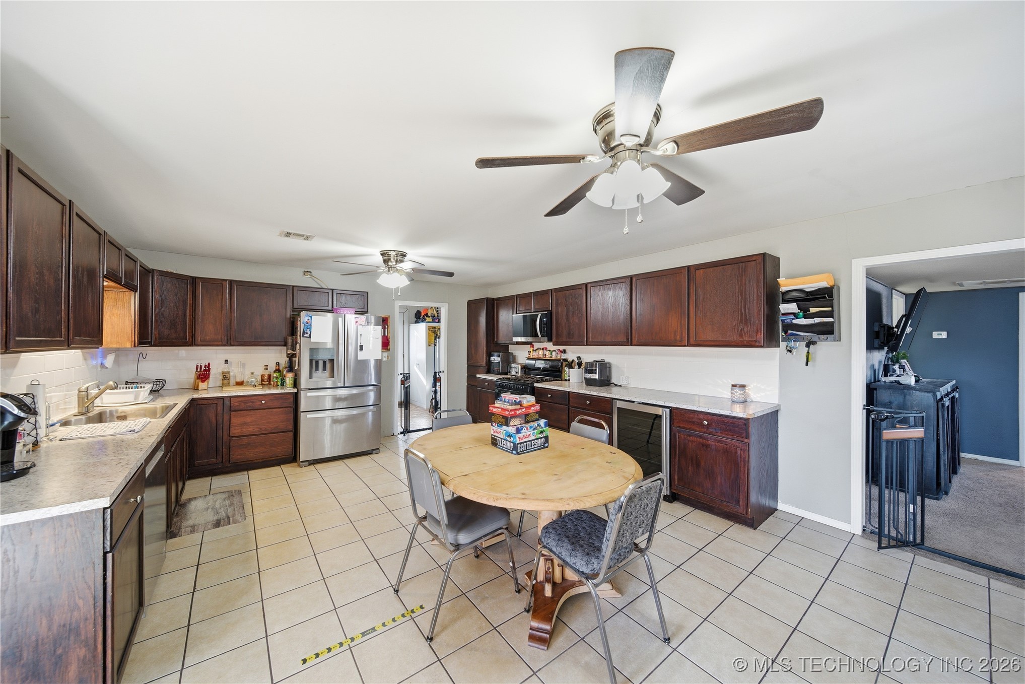 701 S 4th Street Property Photo 7