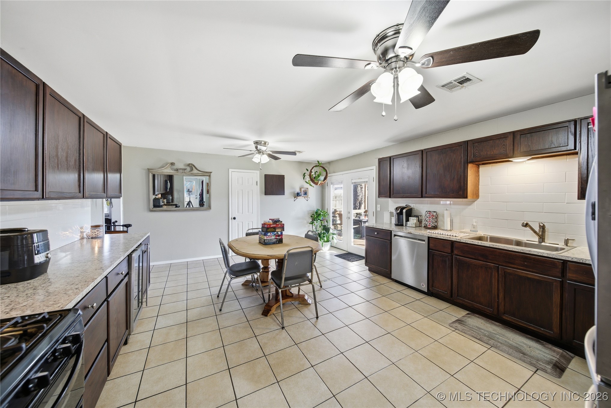 701 S 4th Street Property Photo 13