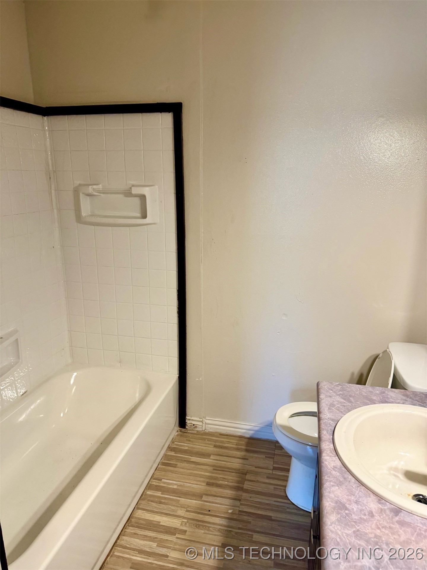 1408 Kiamichi Street Property Photo 23