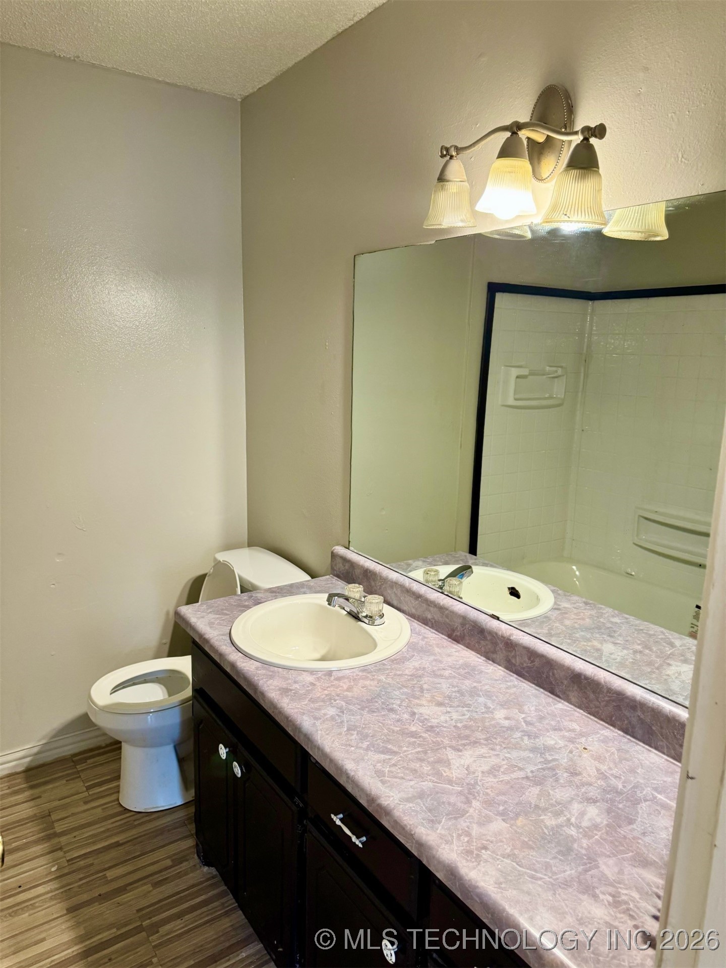 1408 Kiamichi Street Property Photo 24