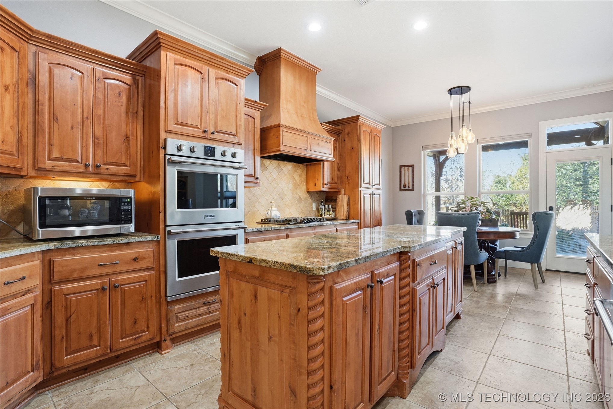 18810 Timberlake Drive Property Photo 16