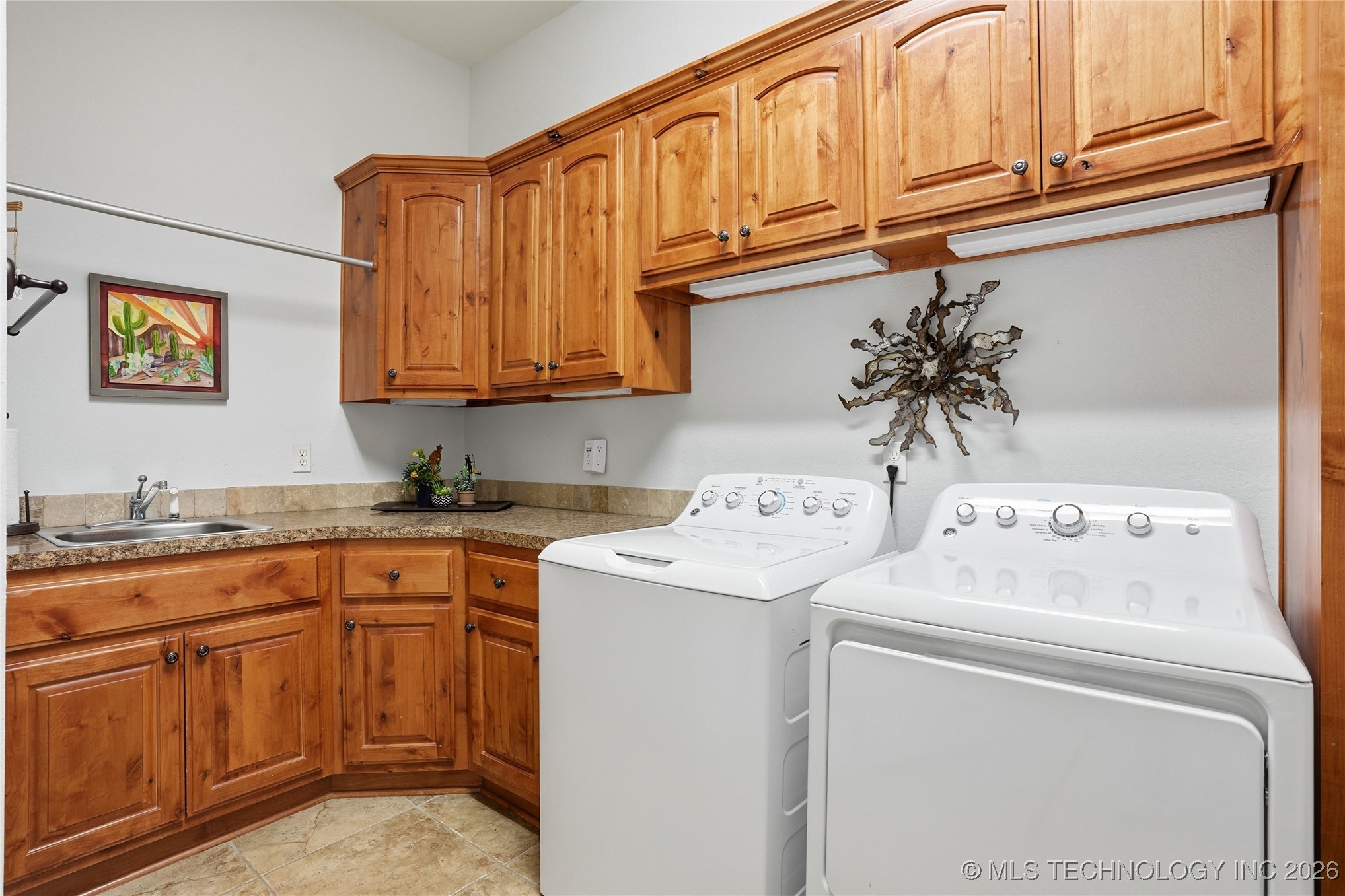 18810 Timberlake Drive Property Photo 24