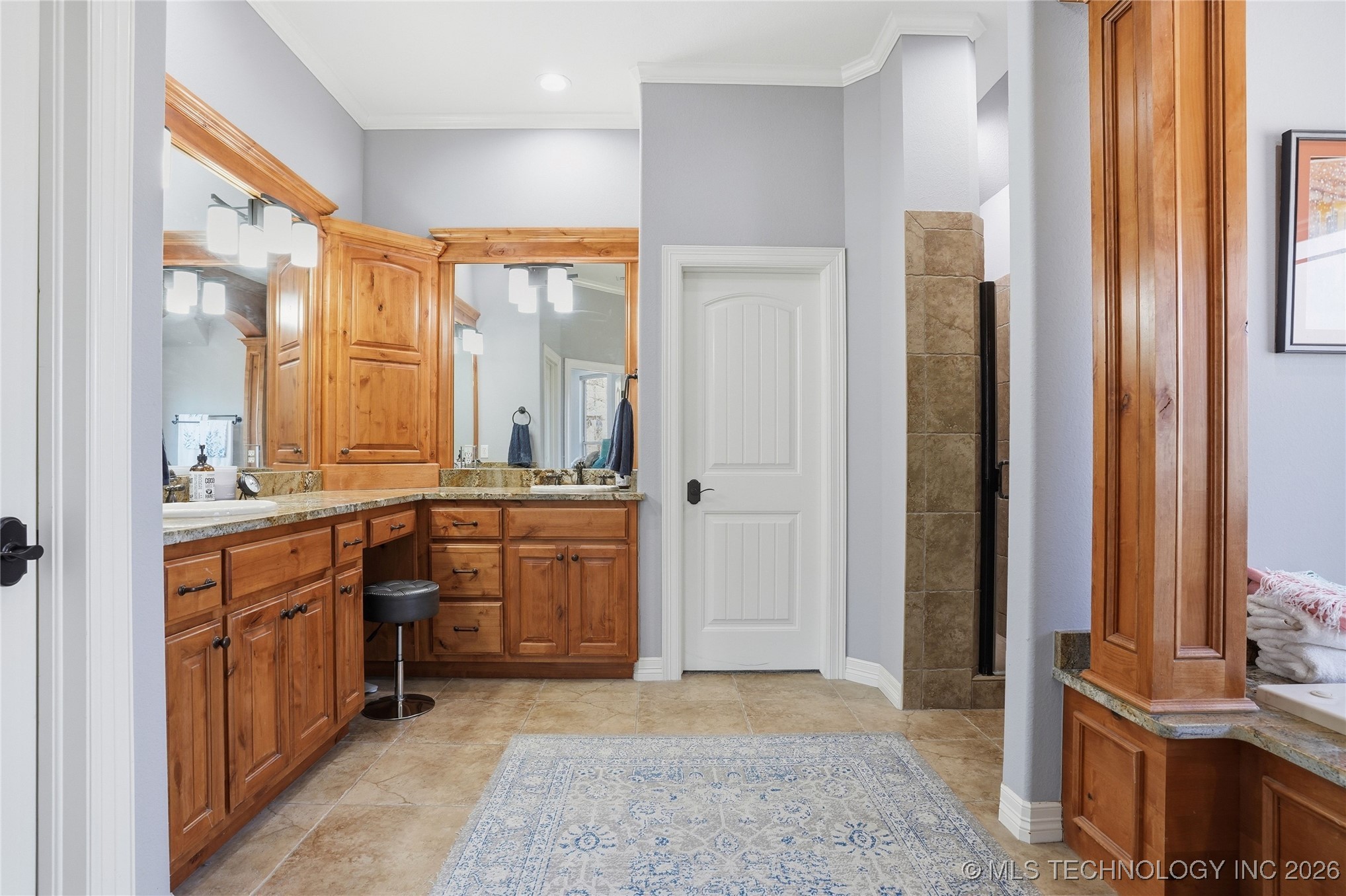 18810 Timberlake Drive Property Photo 32