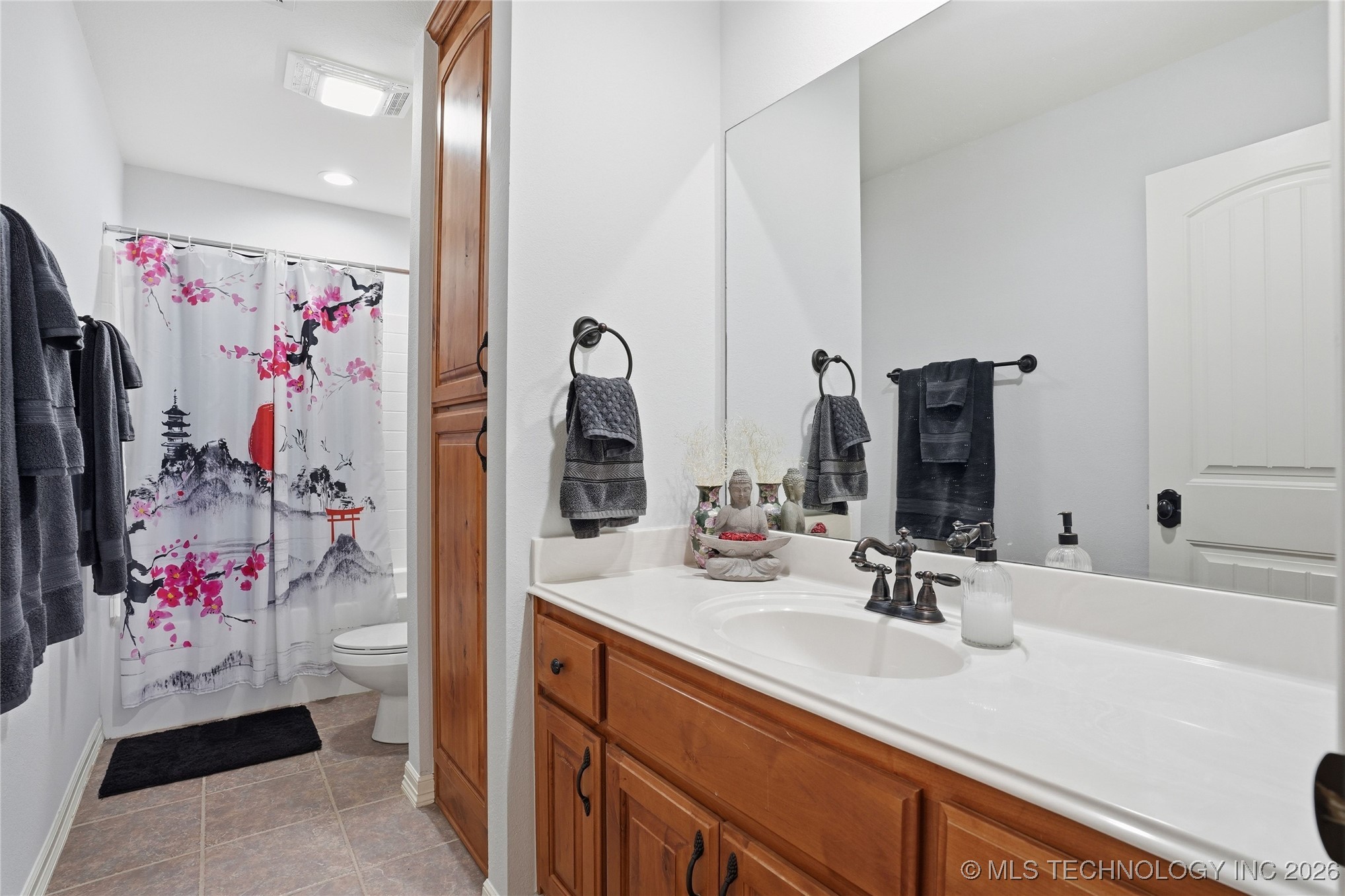 18810 Timberlake Drive Property Photo 39