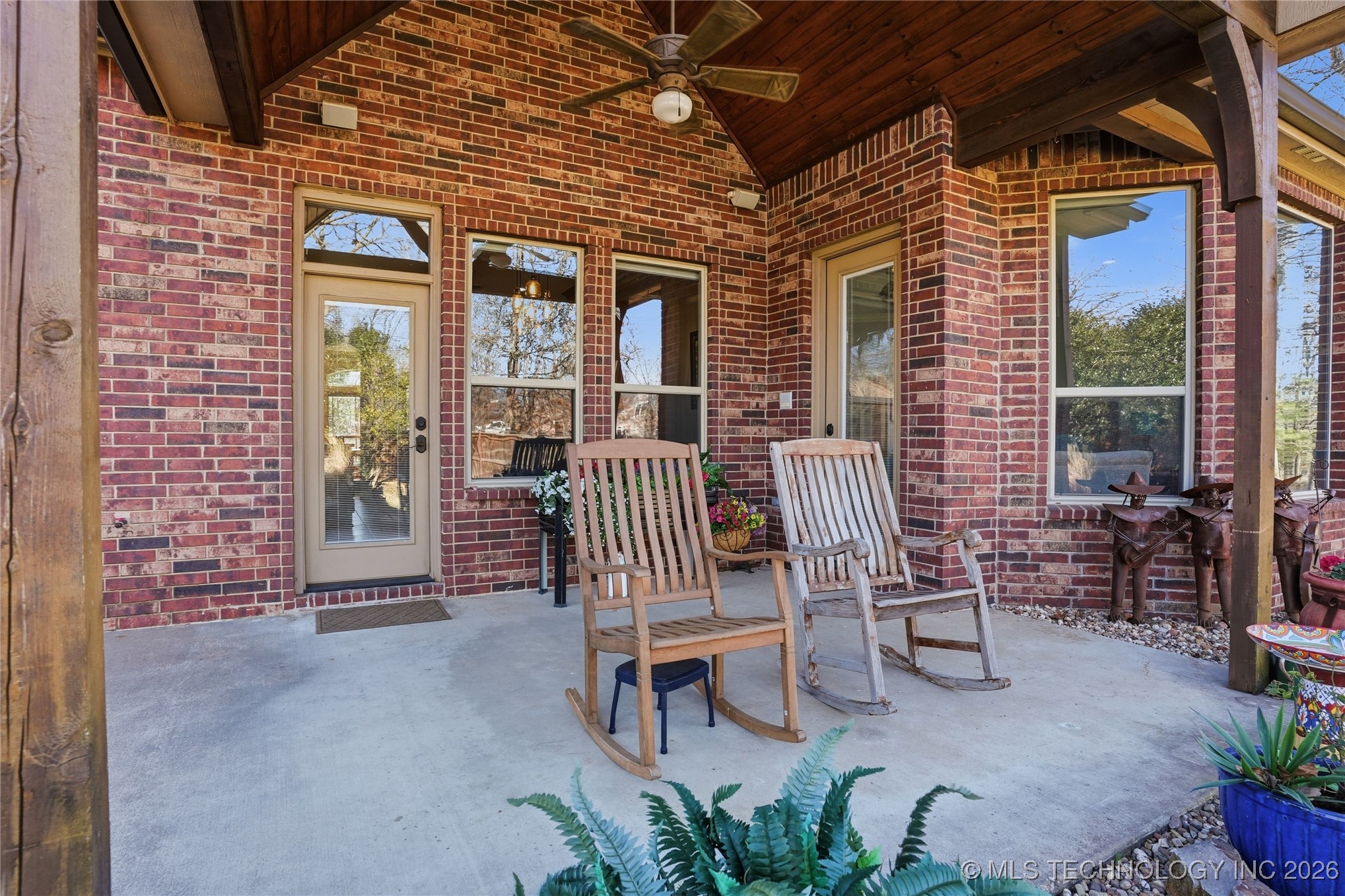 18810 Timberlake Drive Property Photo 48