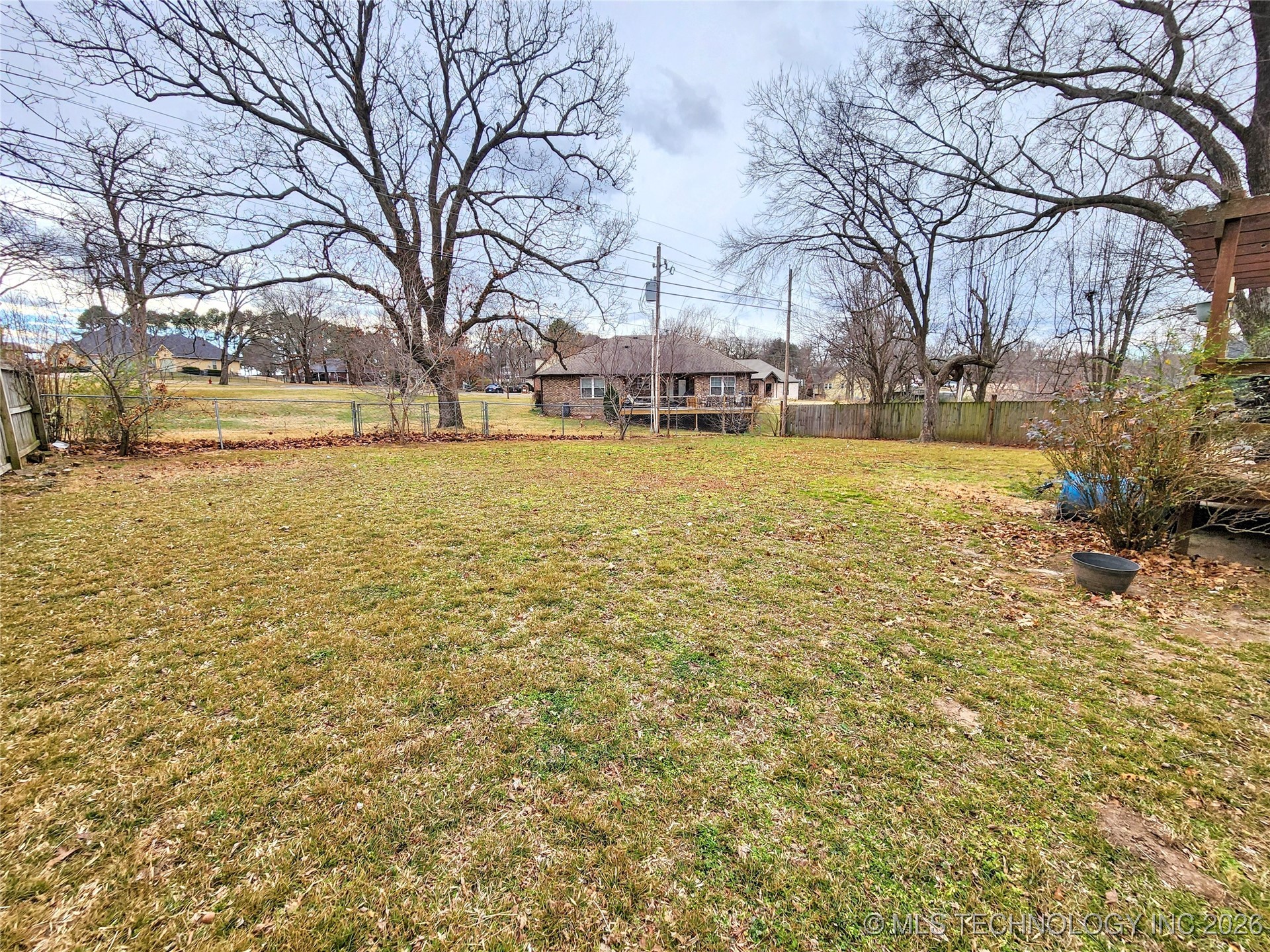 606 Jeffery Street Property Photo 76