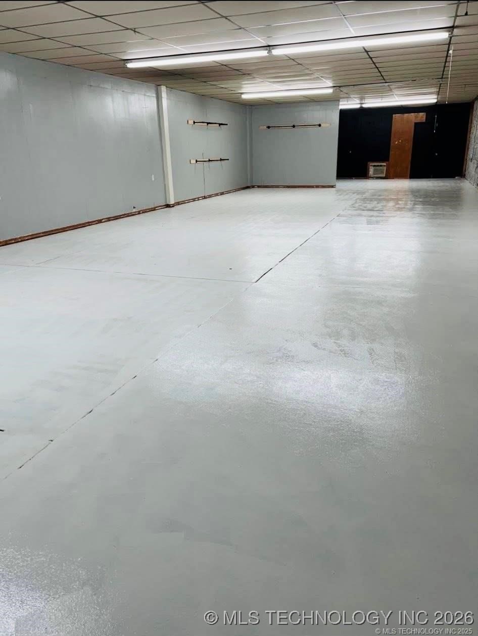 210 N High Property Photo 8