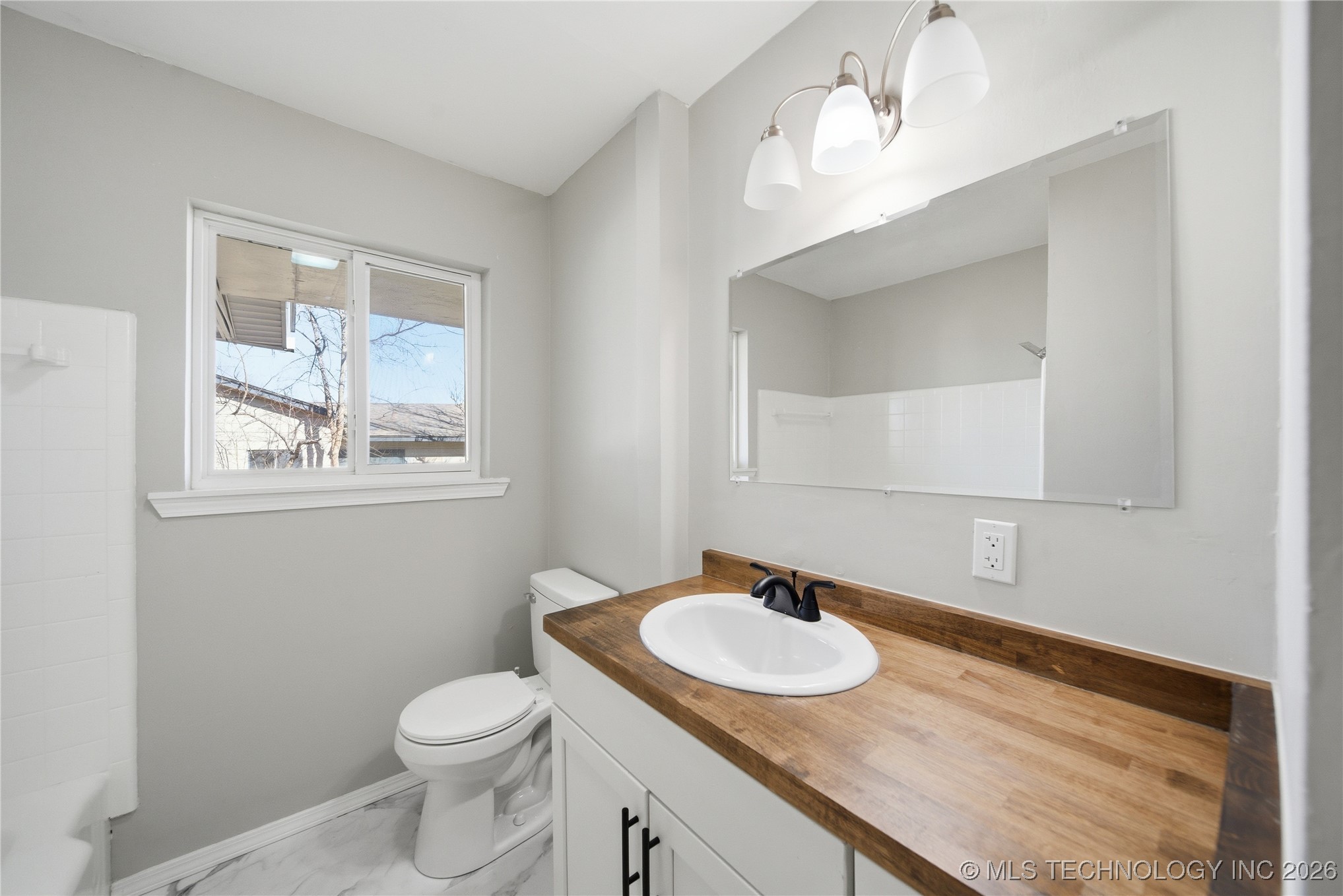 2904 S Hudson Place Property Photo 16