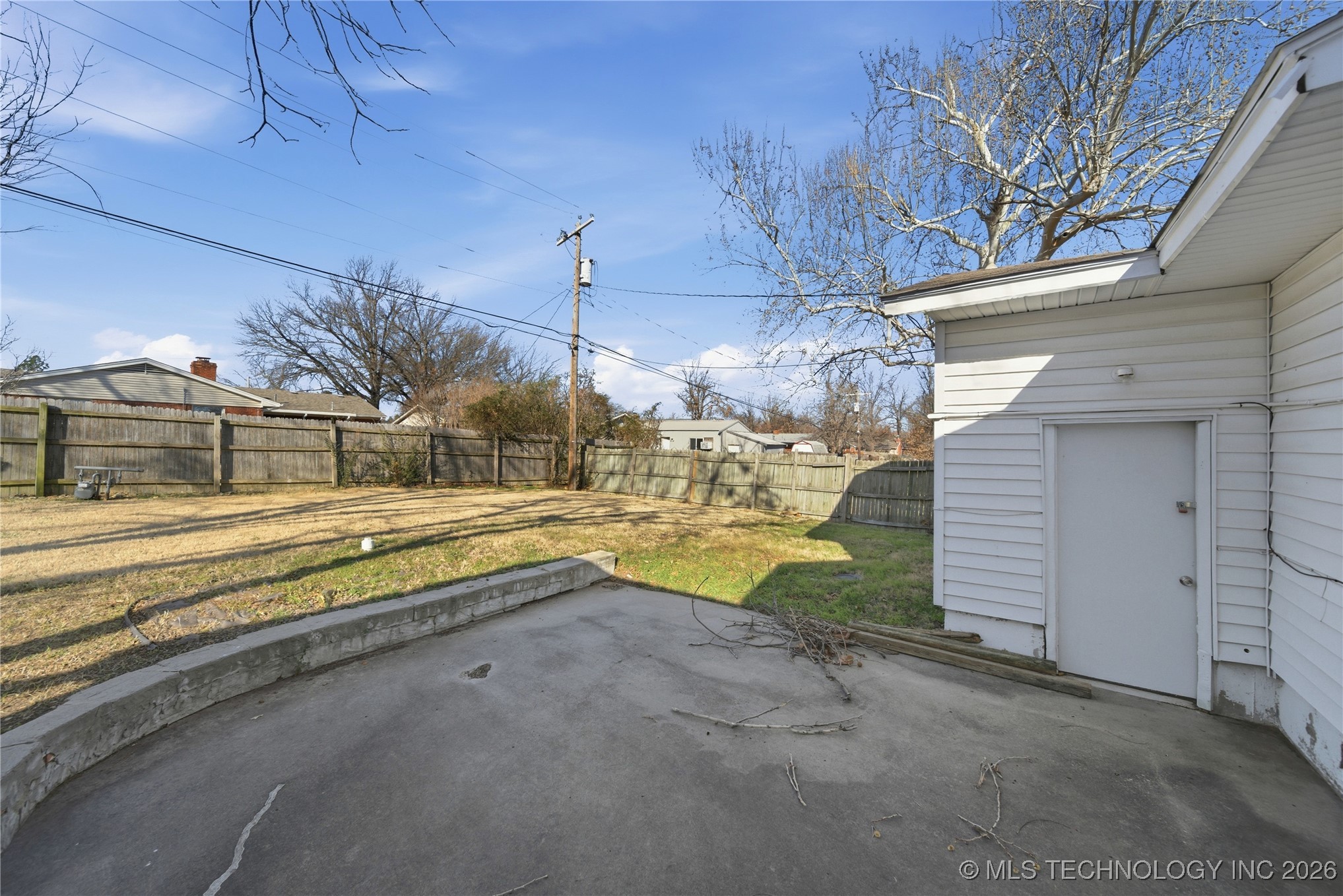 2904 S Hudson Place Property Photo 20