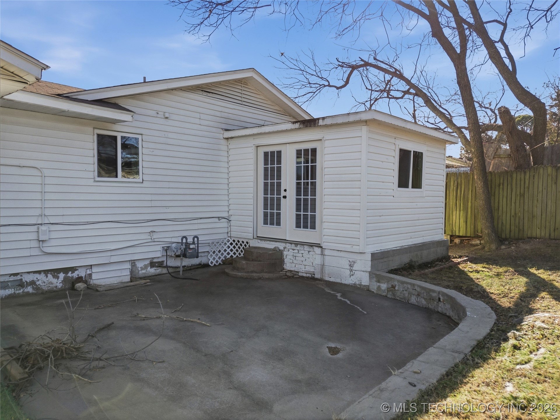 2904 S Hudson Place Property Photo 21