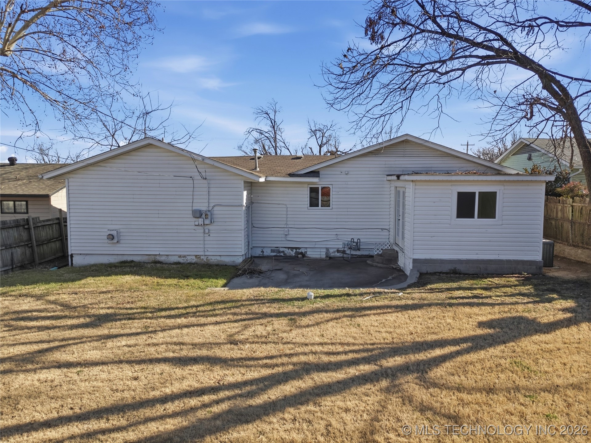 2904 S Hudson Place Property Photo 22