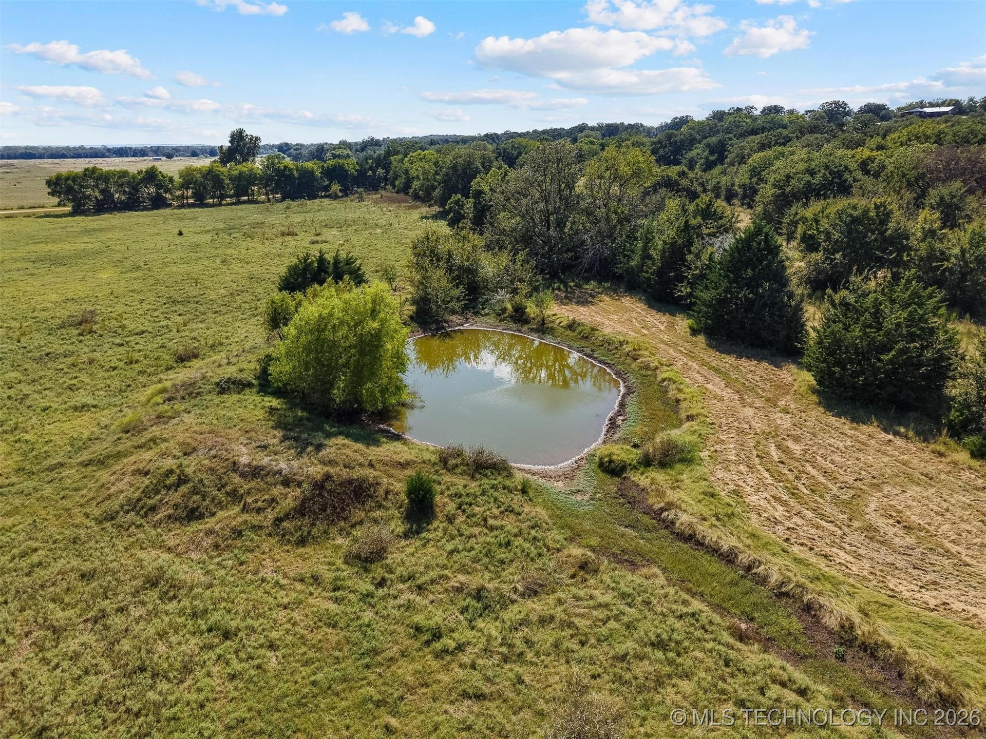 13850 Tucks Ferry Road Property Photo 2