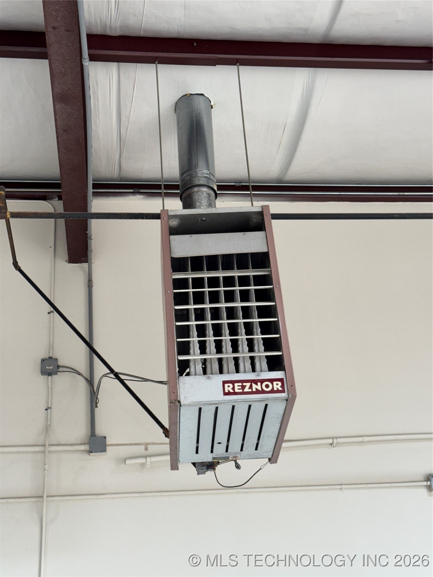 2005 N Willow Avenue Property Photo 15