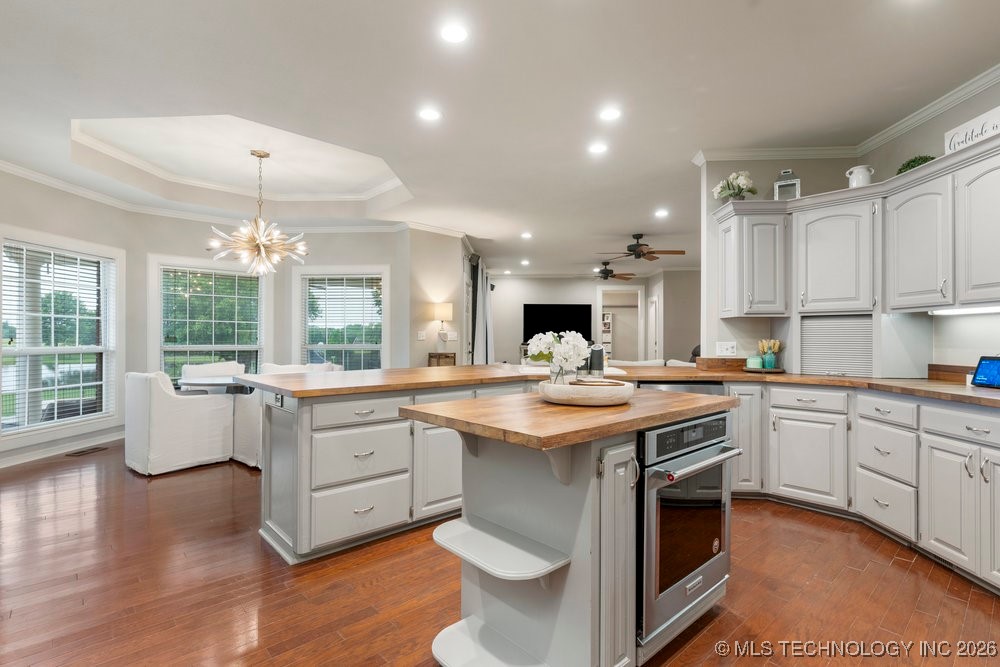 8766 Haskell Drive Property Photo 11