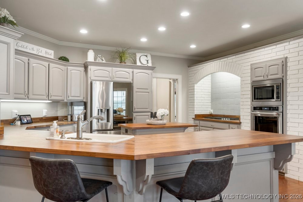 8766 Haskell Drive Property Photo 18