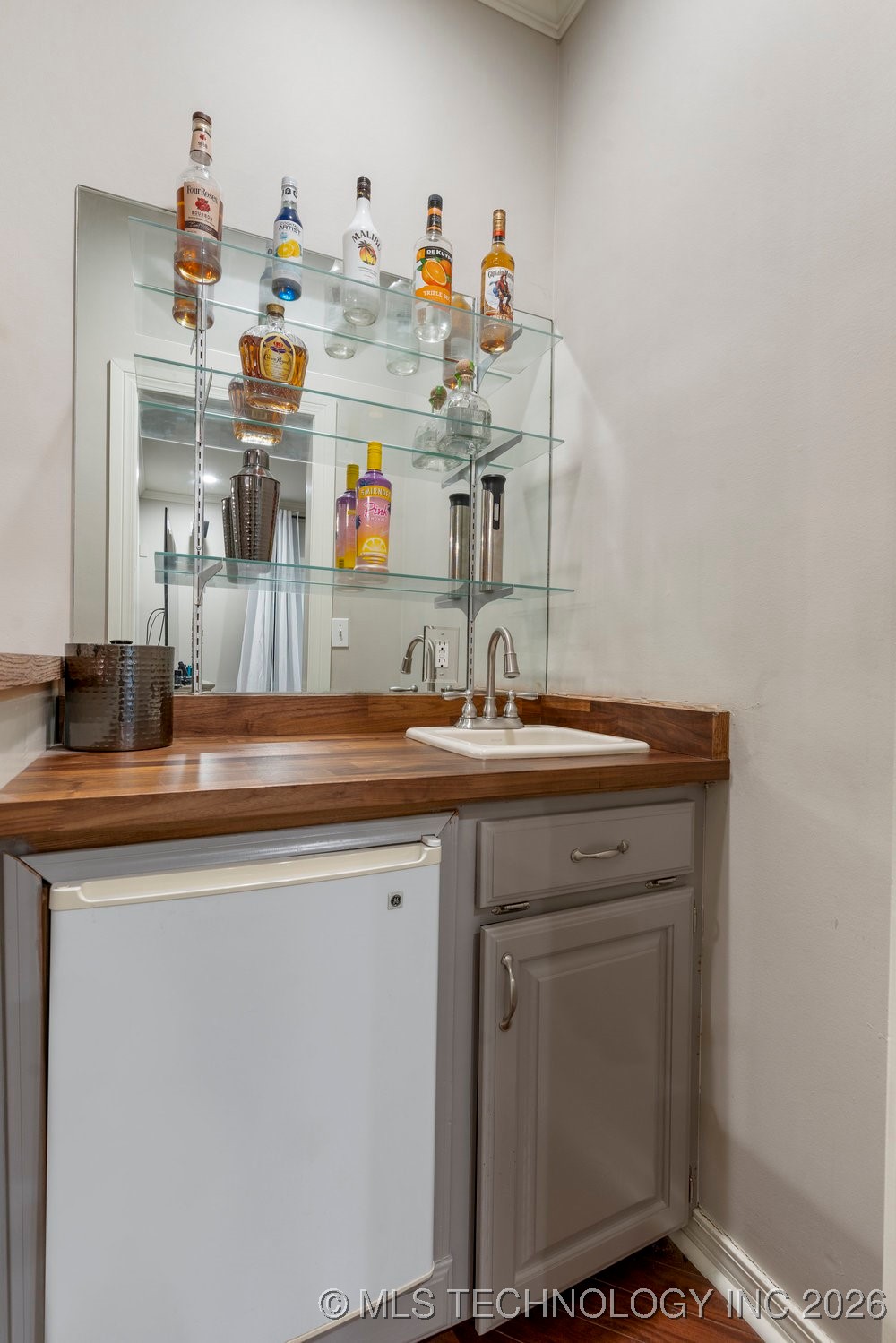 8766 Haskell Drive Property Photo 28