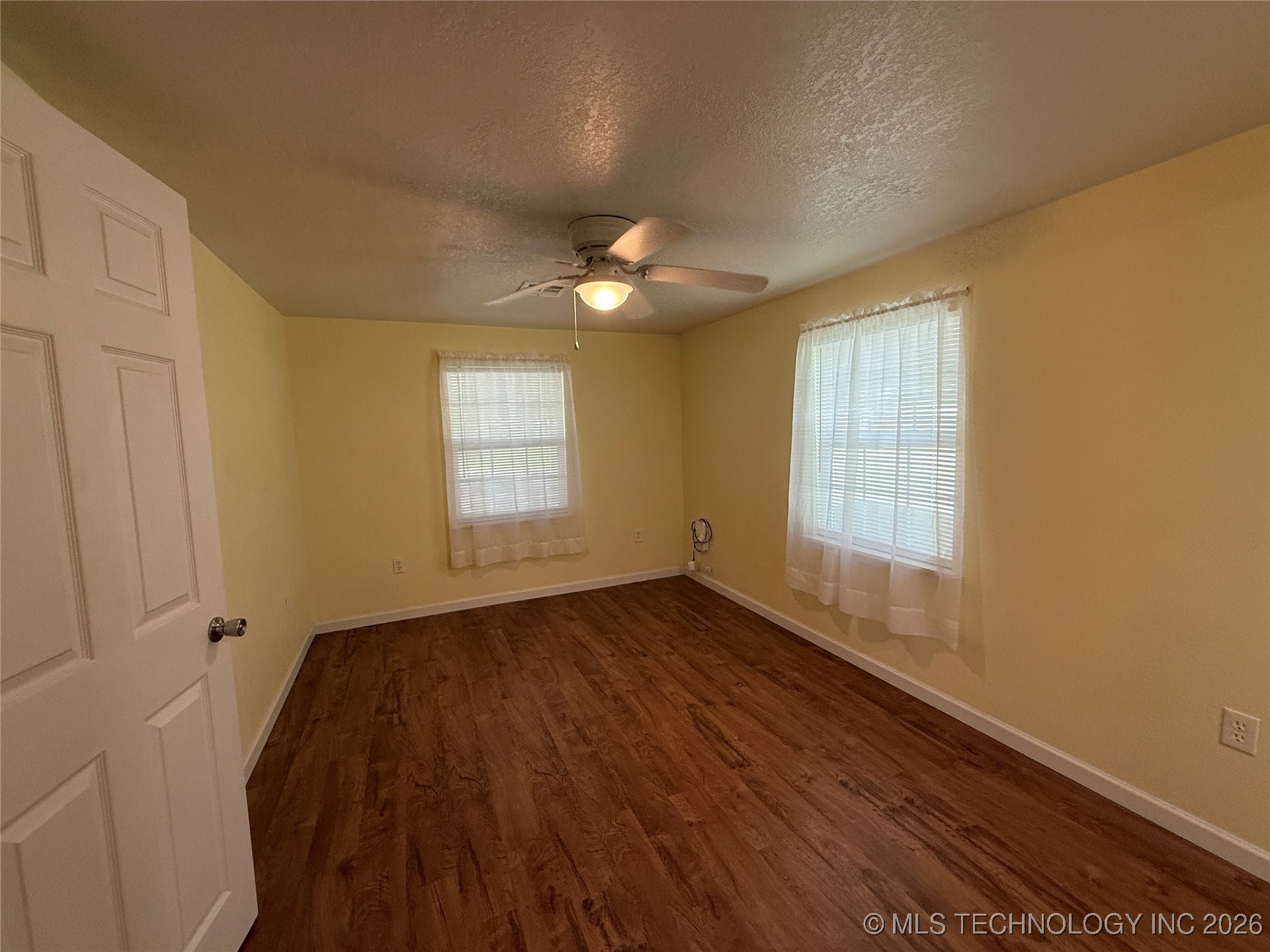 415 S 12 Street Property Photo 15