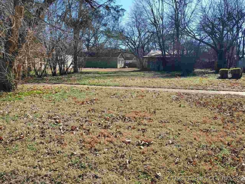 1012 S Knoblock Street Property Photo 2