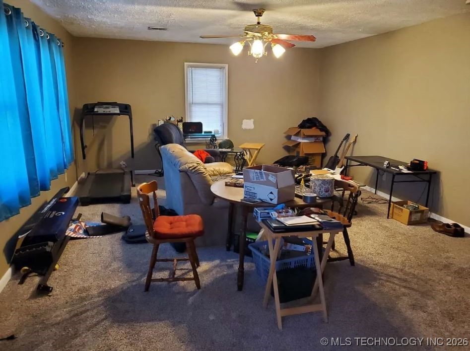 1012 S Knoblock Street Property Photo 4