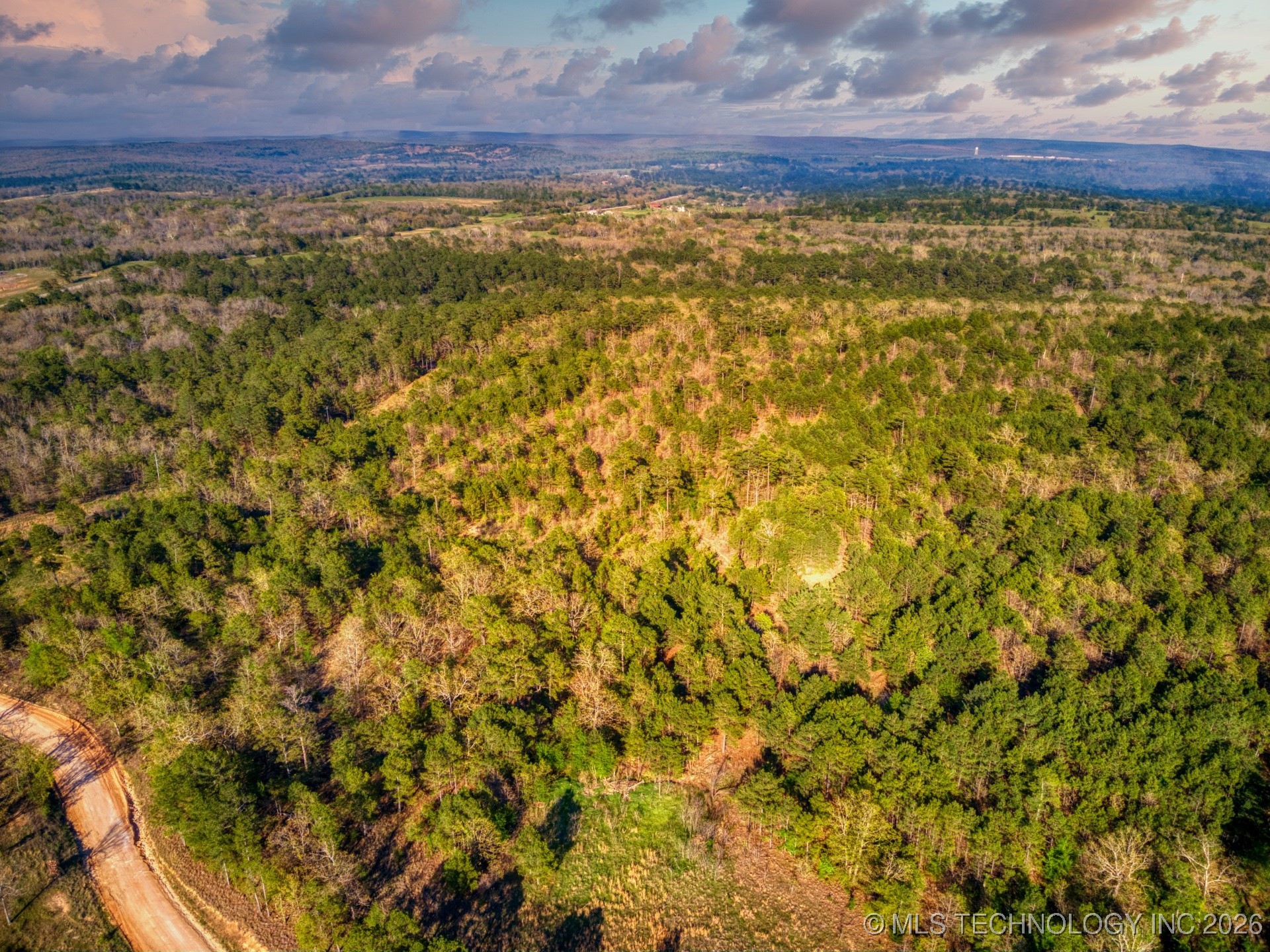 County Road 3885 Property Photo 4