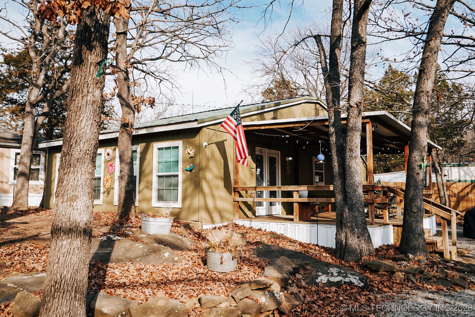 112535 S 4177 Property Photo 2