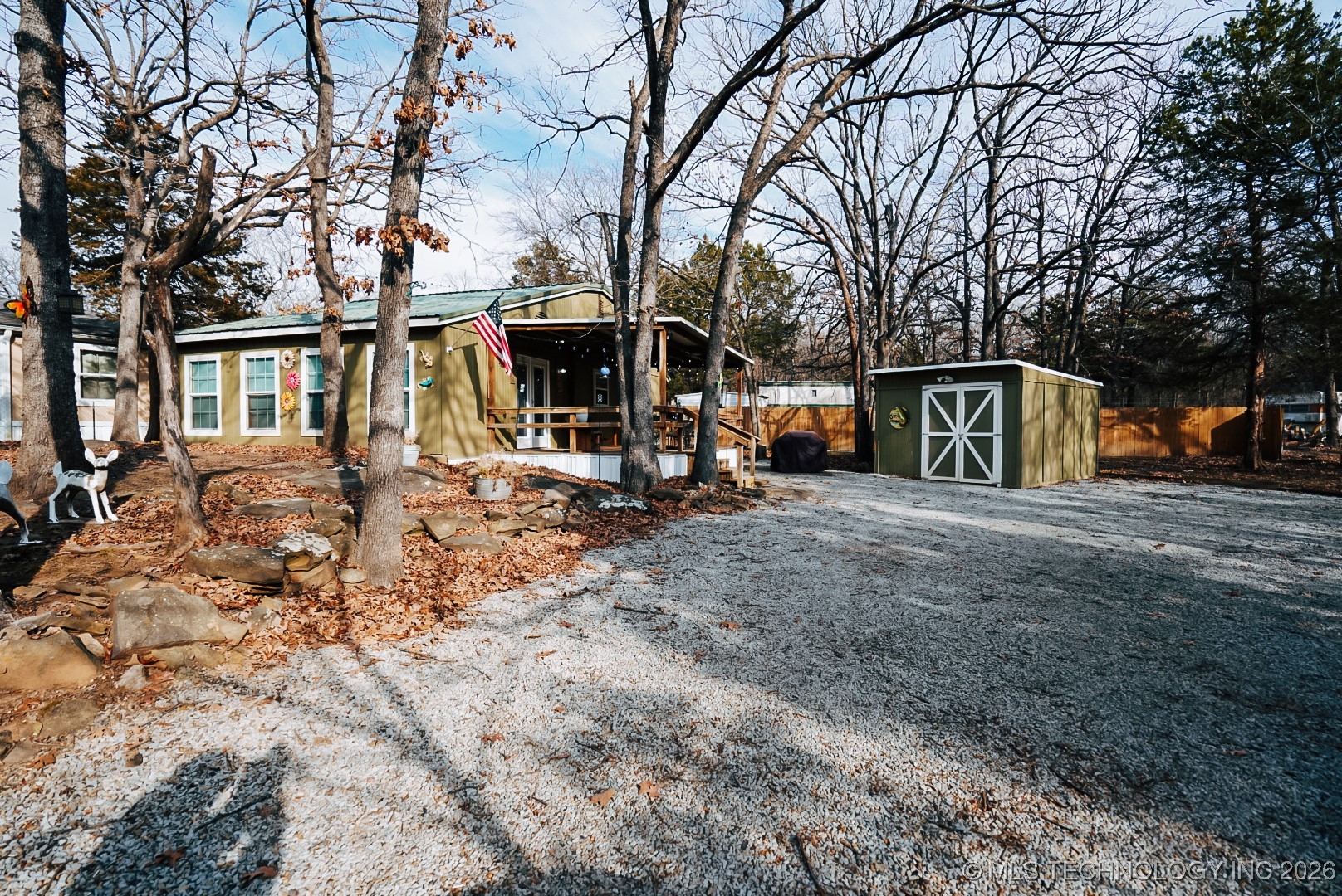 112535 S 4177 Property Photo 7