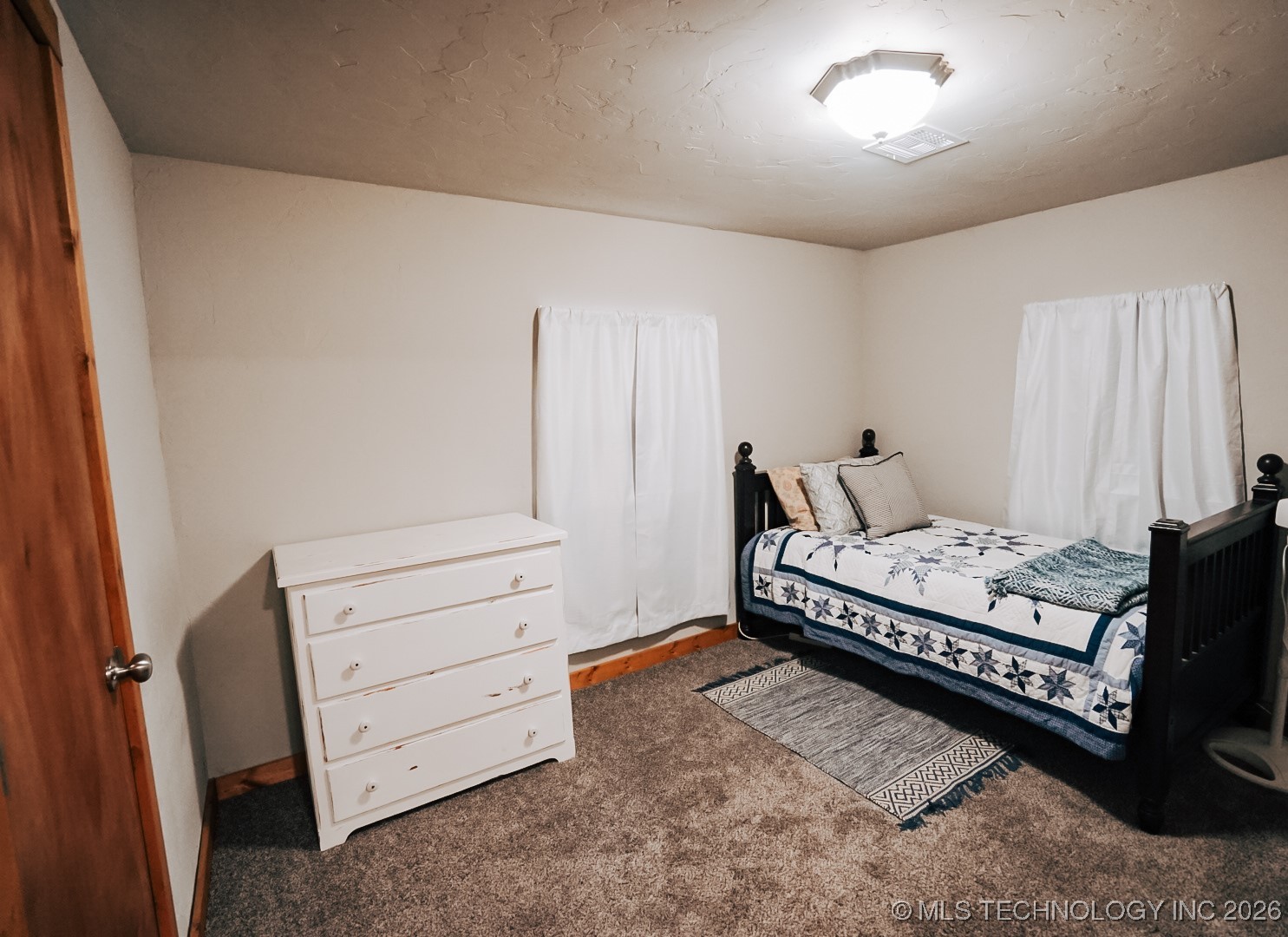 112535 S 4177 Property Photo 22