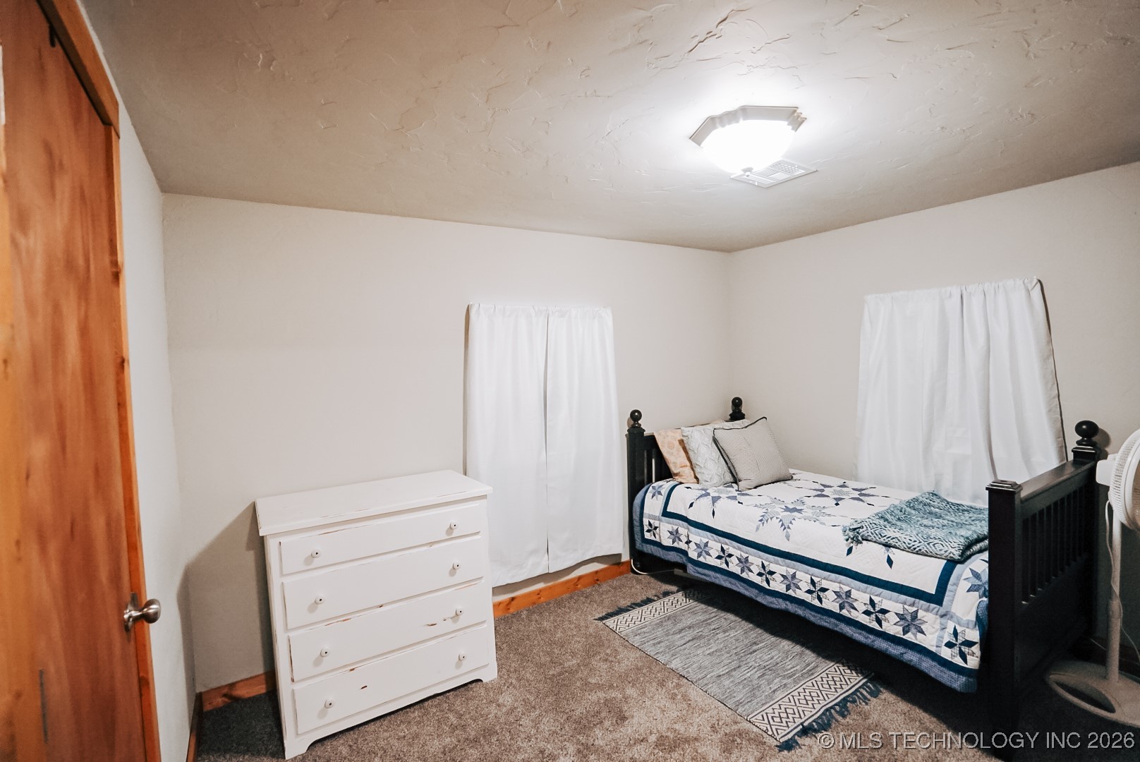 112535 S 4177 Property Photo 25