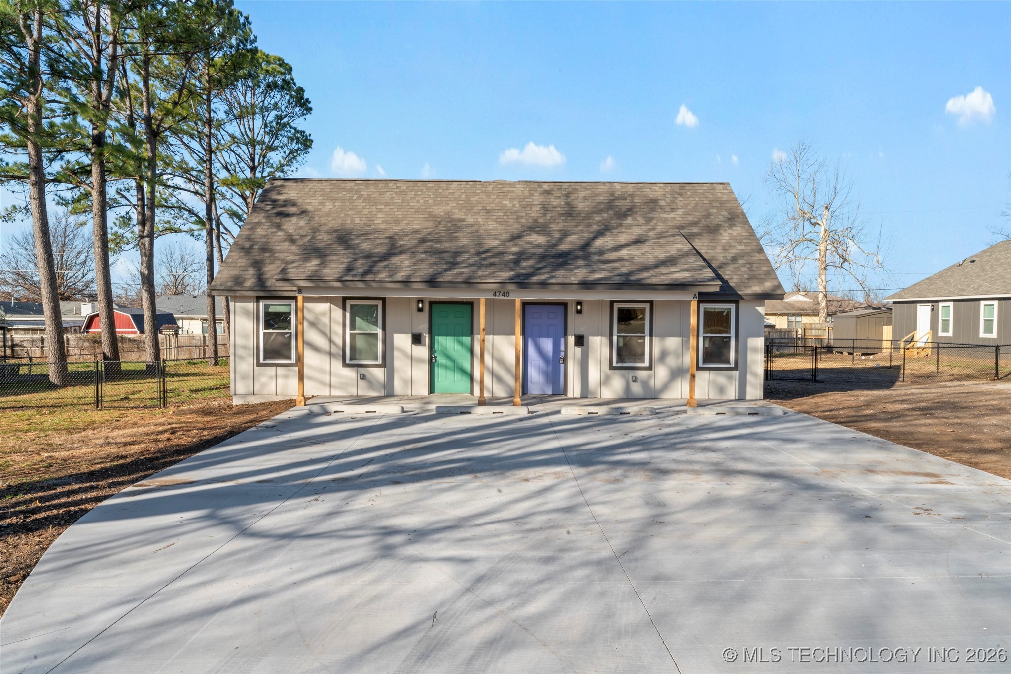 4740 S Vancouver Avenue Property Photo 3