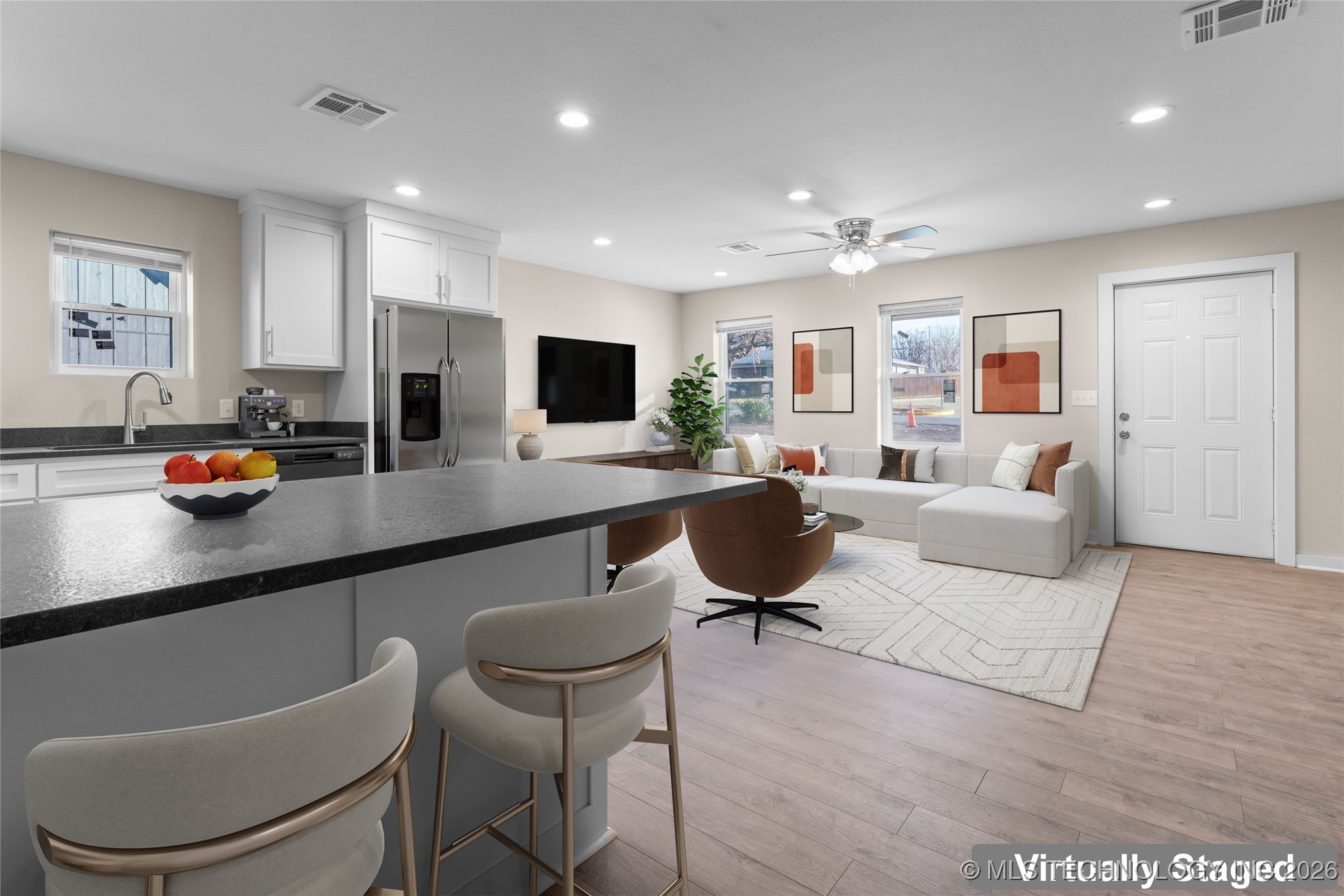 4740 S Vancouver Avenue Property Photo 4