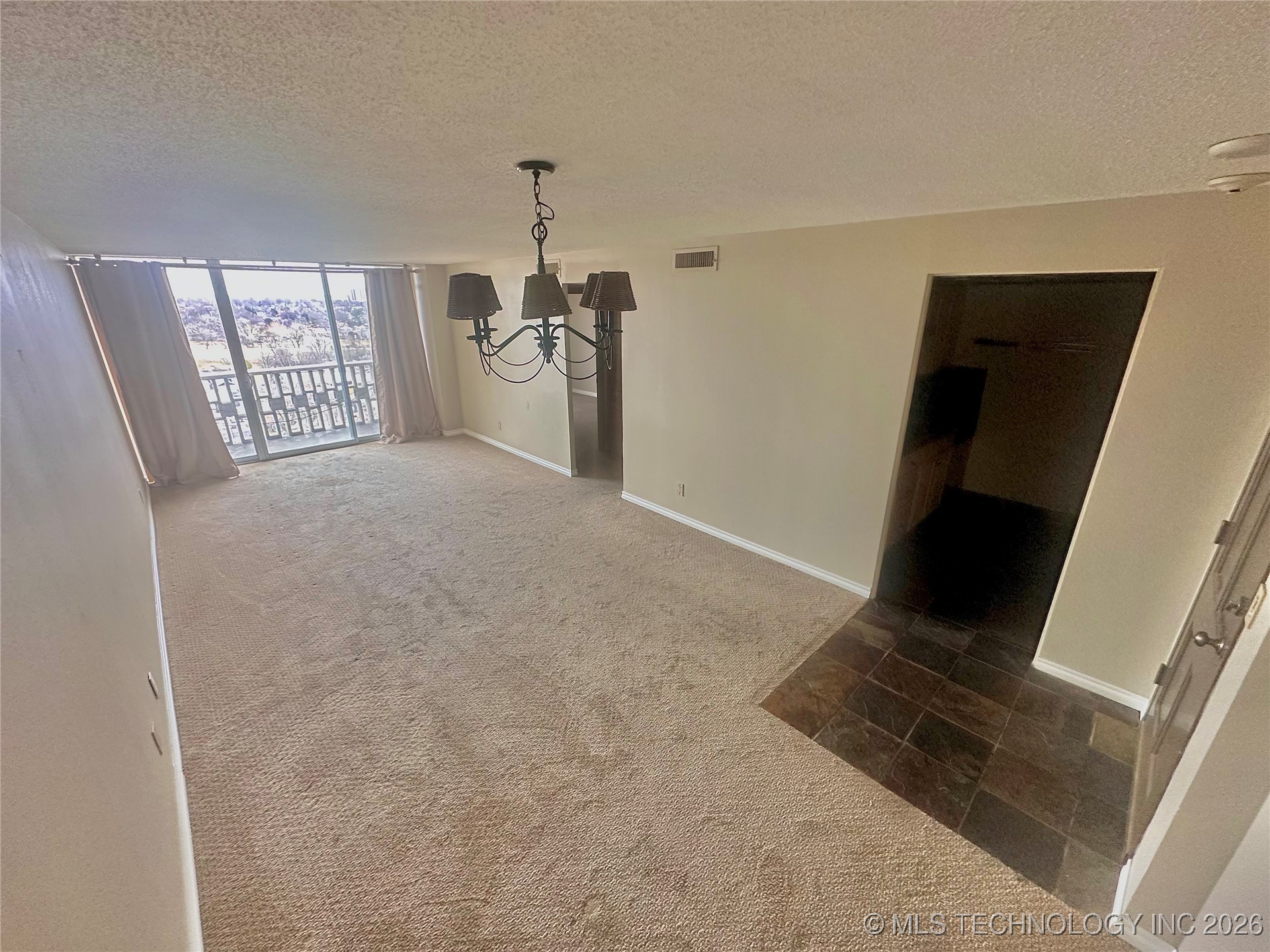 1502 S Boulder Avenue 14l Property Photo 7